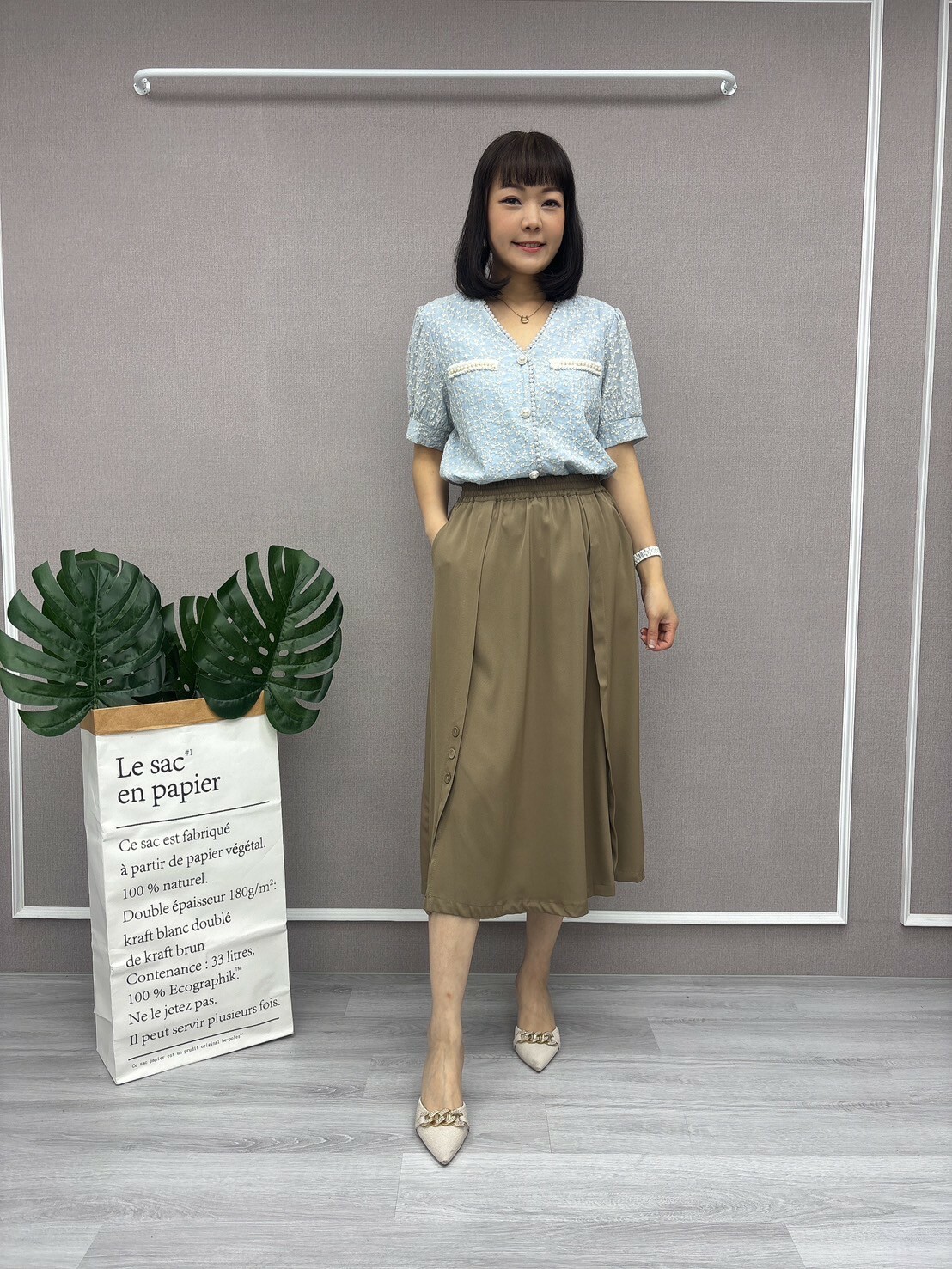 鬆緊腰滑面涼感裙