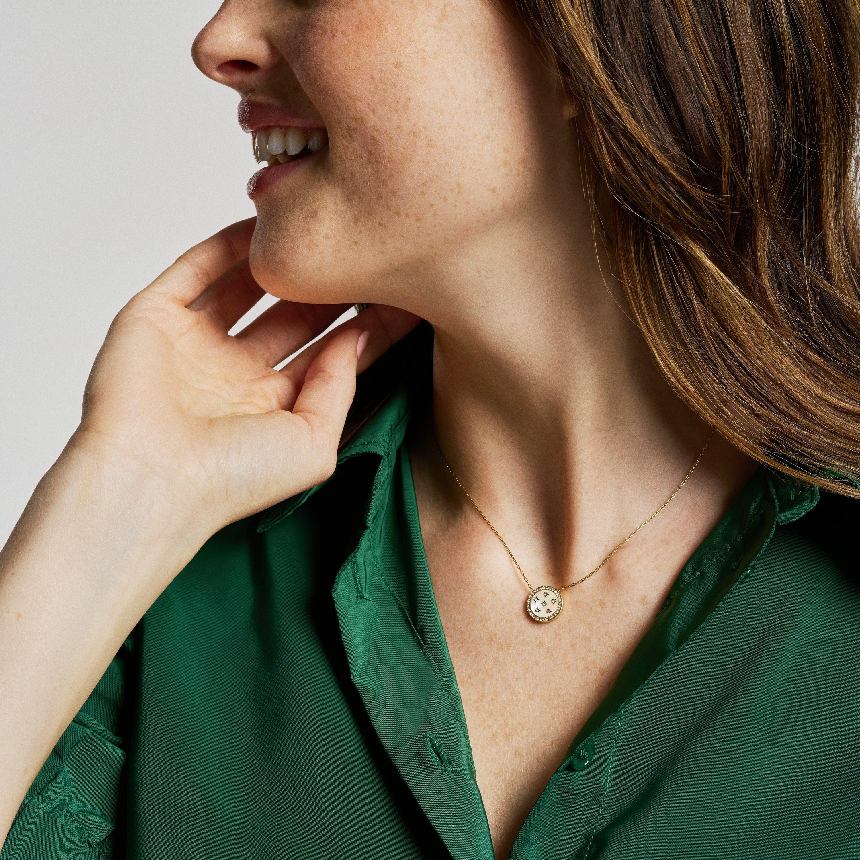 Sutton 閃耀銀河不鏽鋼項鍊-金色 JF04865710