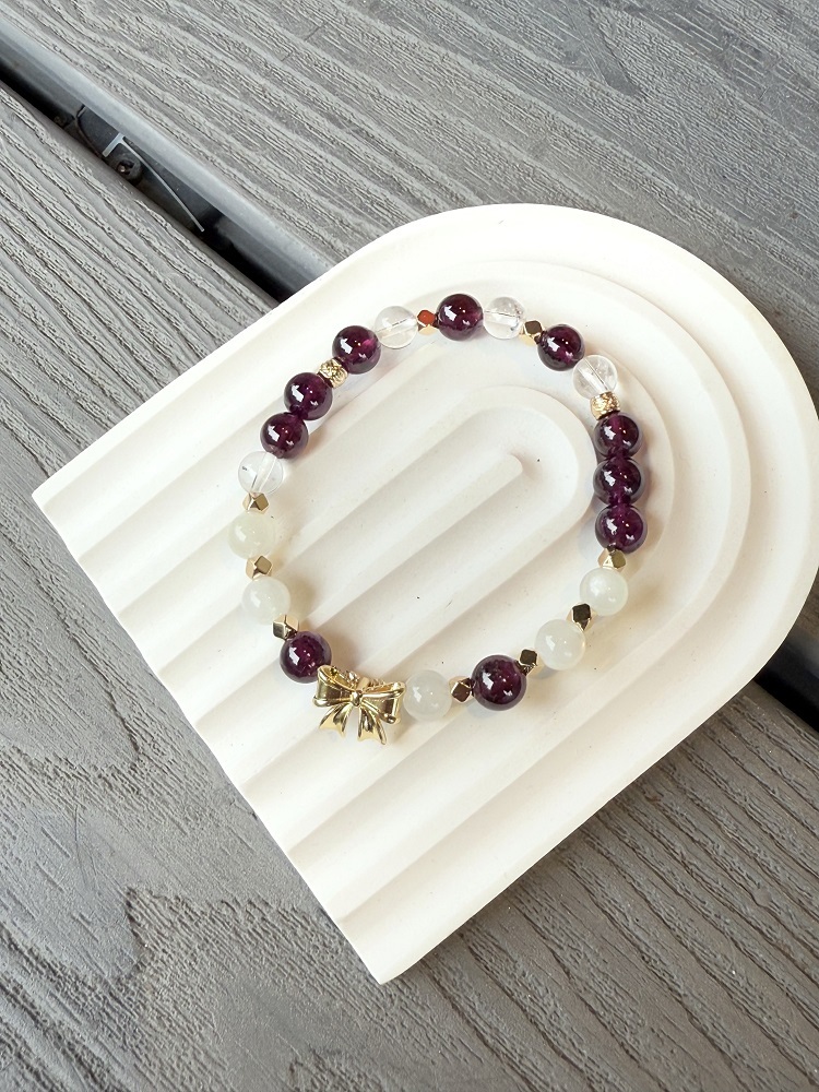 C063-紫牙烏 × 白月光 × 白水晶手鍊｜靜靜綻放的主角光【現貨】