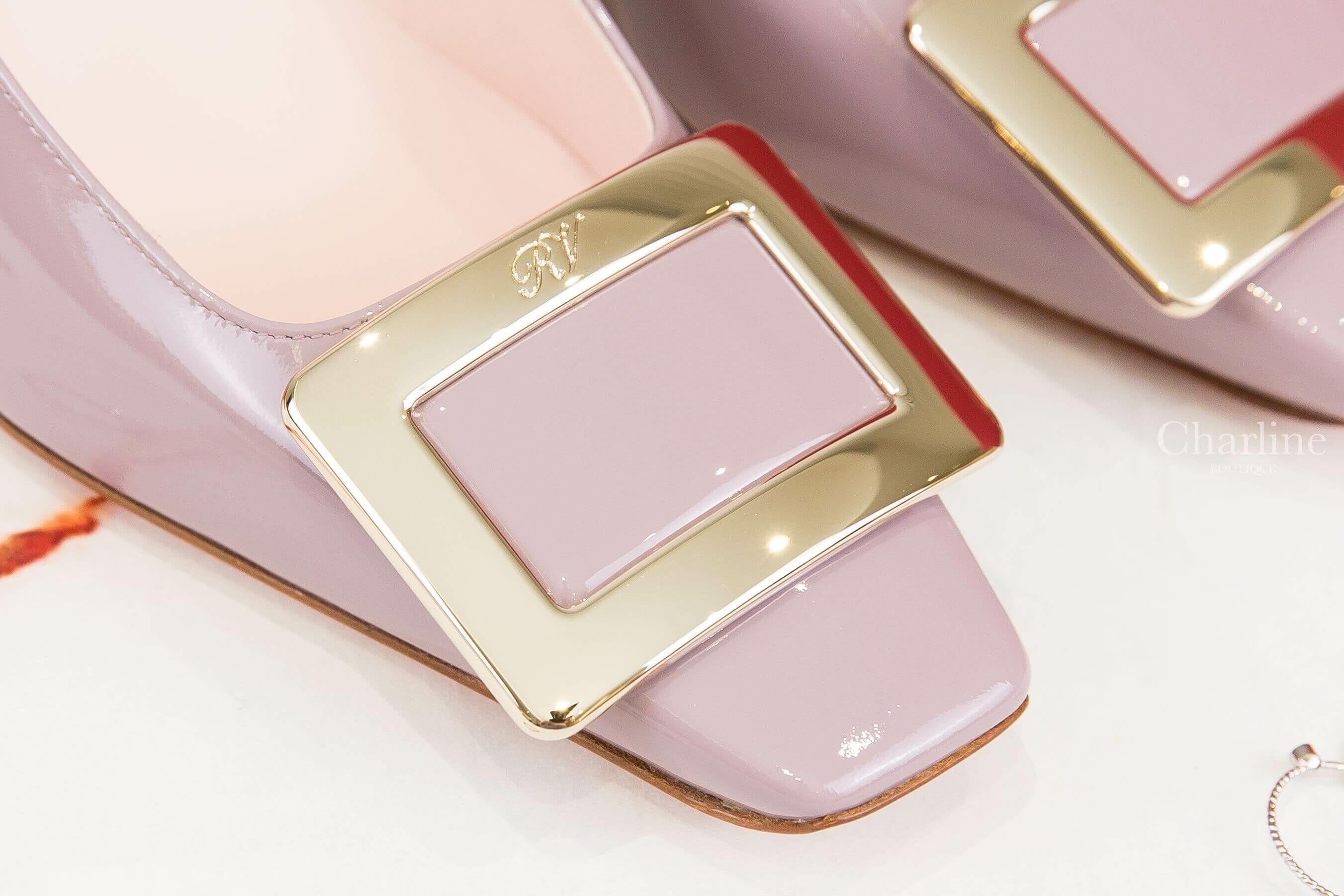 Roger Vivier Belle Vivier Pumps In Patent Leather 紫色漆皮金色方釦粗跟低跟鞋