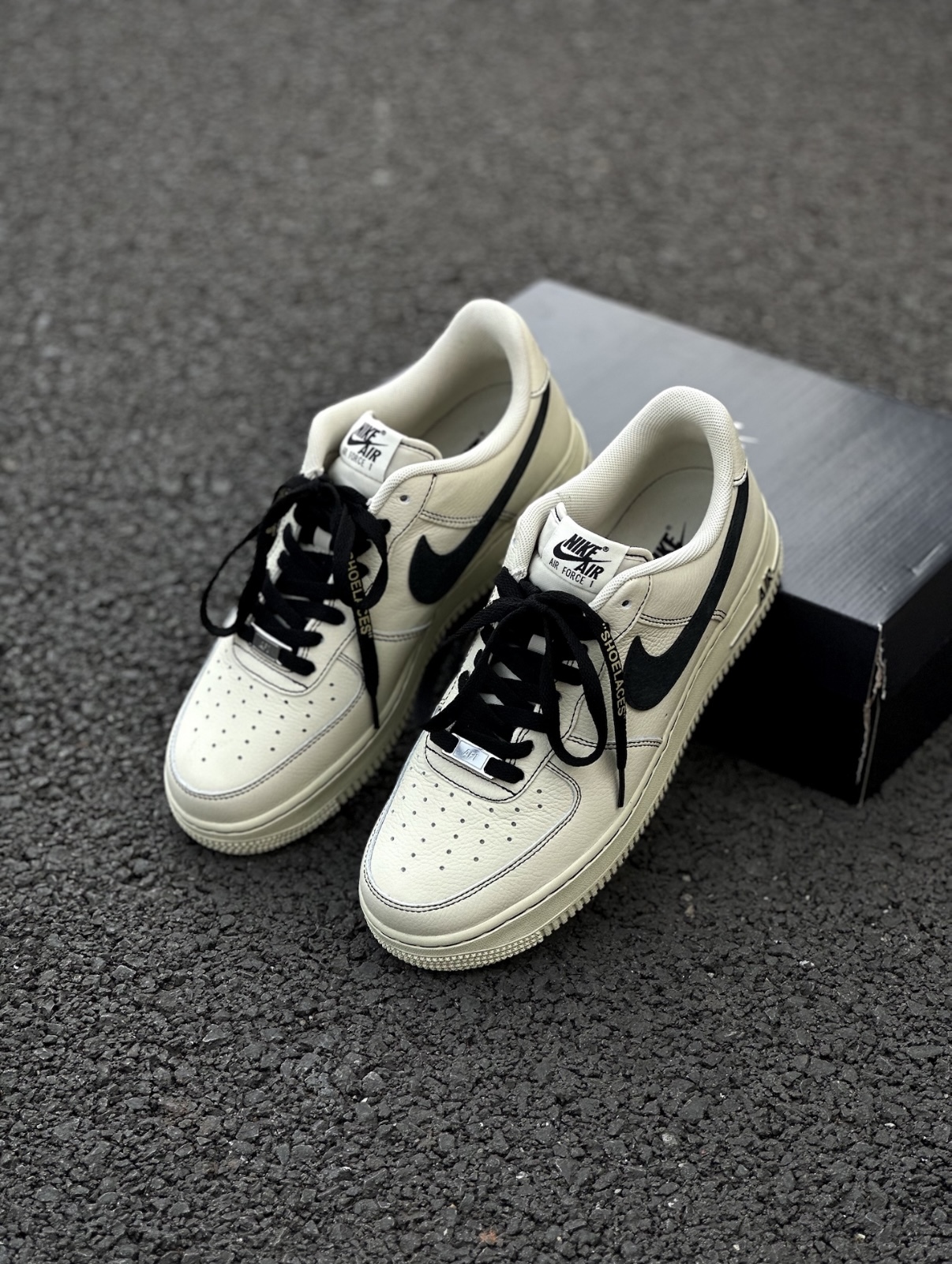 Nike Air Force 1 米黃黑勾 米黃色 黑勾 皮革 男款 HQ2037-200/預購
