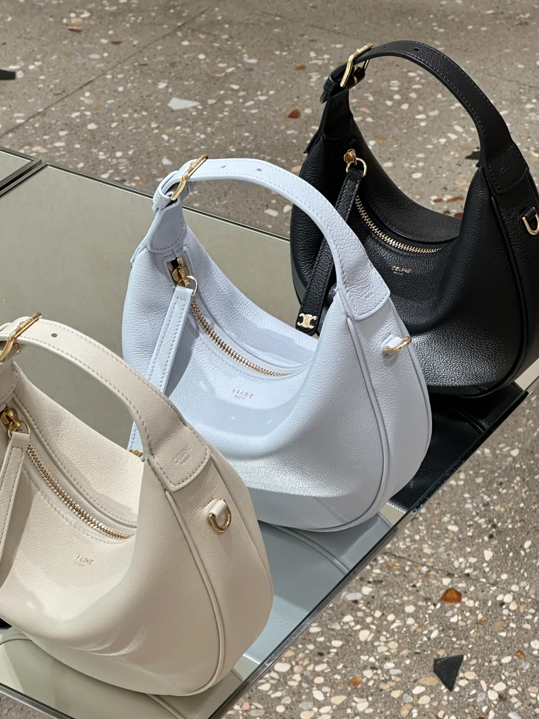 Celine Teen  Lulu標誌印花及牛皮手袋