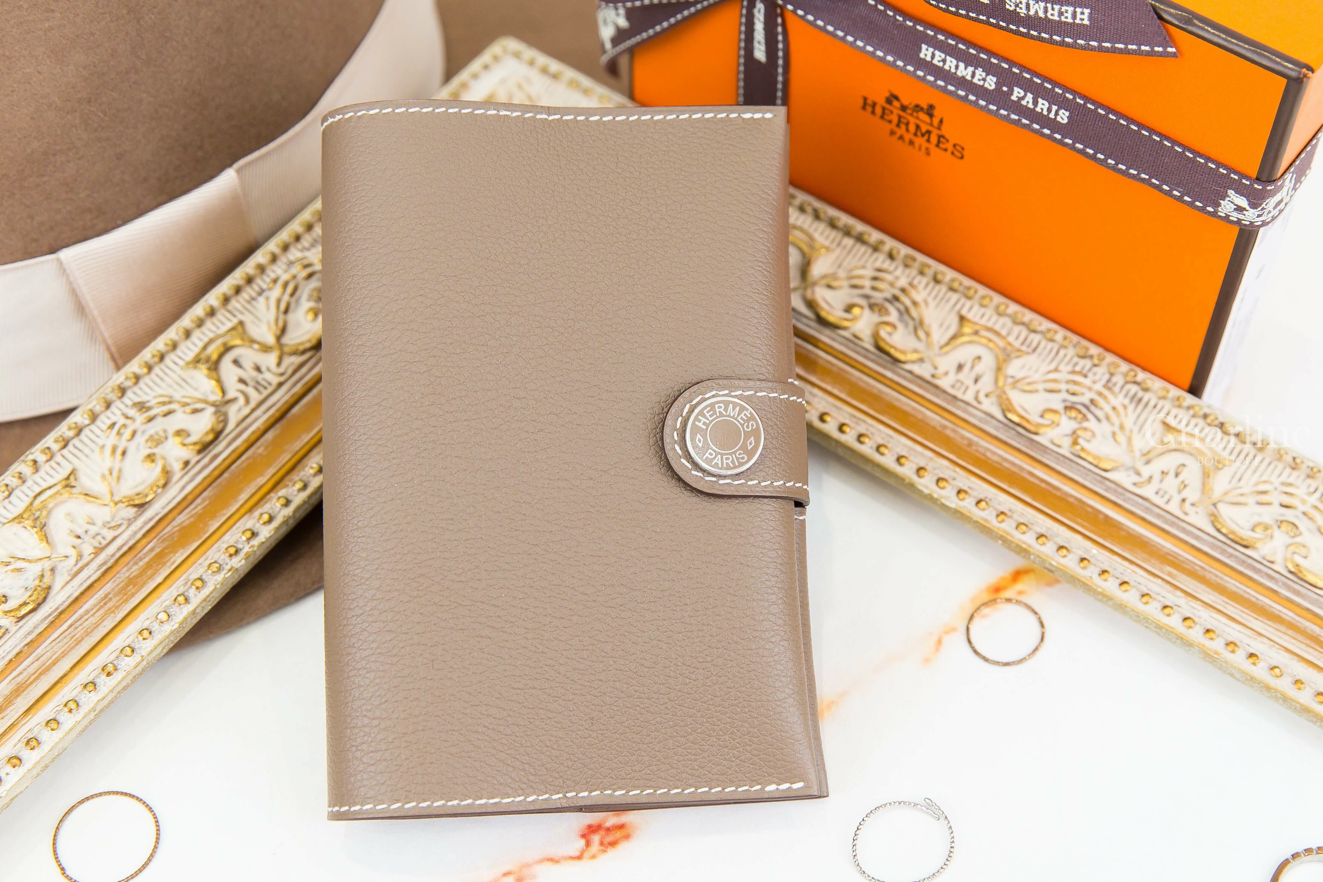 Hermès R.M.S Passport Holder 18 Etoupe Evercolor 大象灰銀釦護照夾-Charline Boutique 精品代購