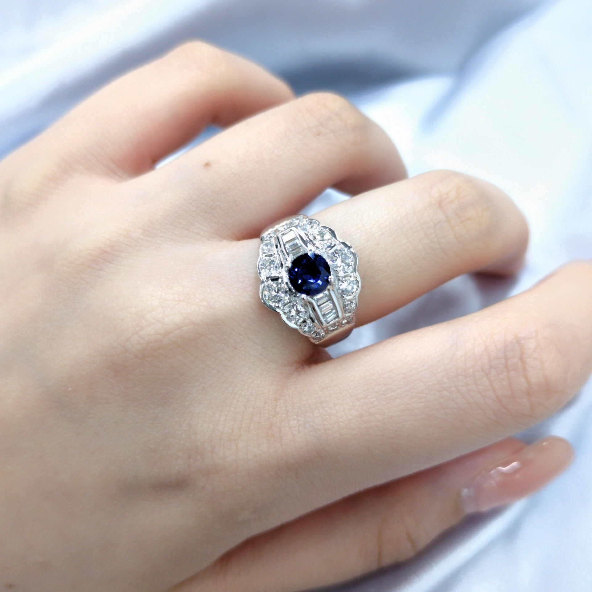 18K White Gold 0.73ct Sapphire and Diamond Ring