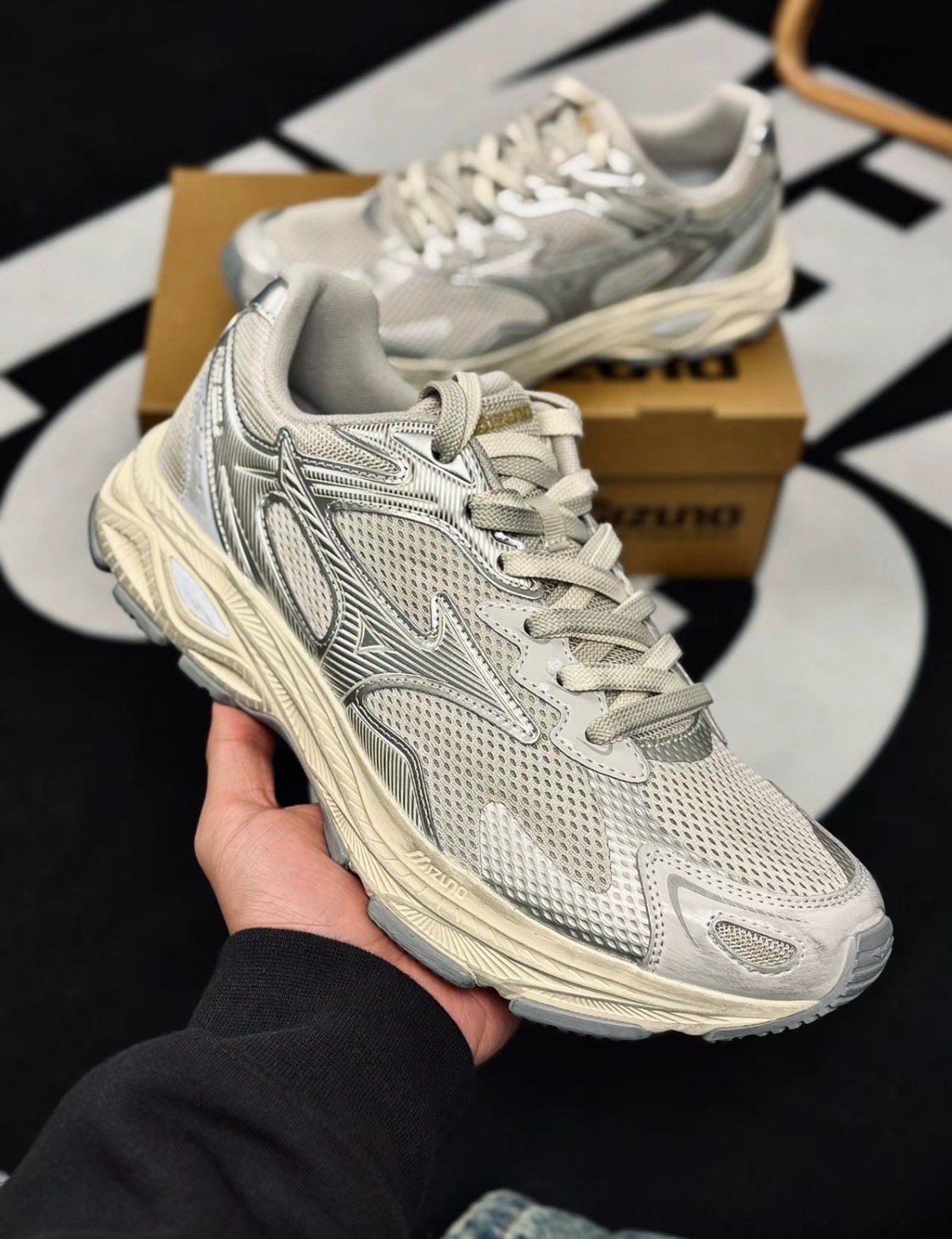 Mizuno Racer S 復古做舊運動舒適網布低幫跑步鞋／男女同款（銀灰色）