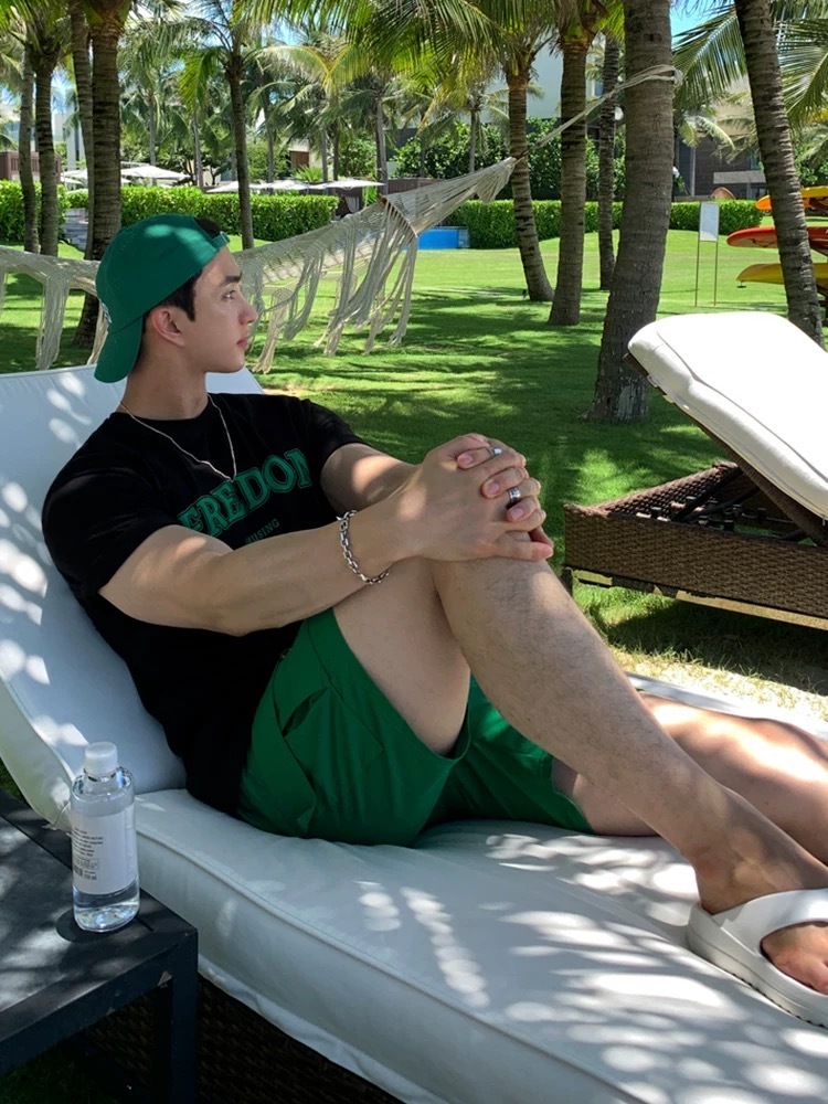 SIMPLEACTION FREEDOM短袖上衣