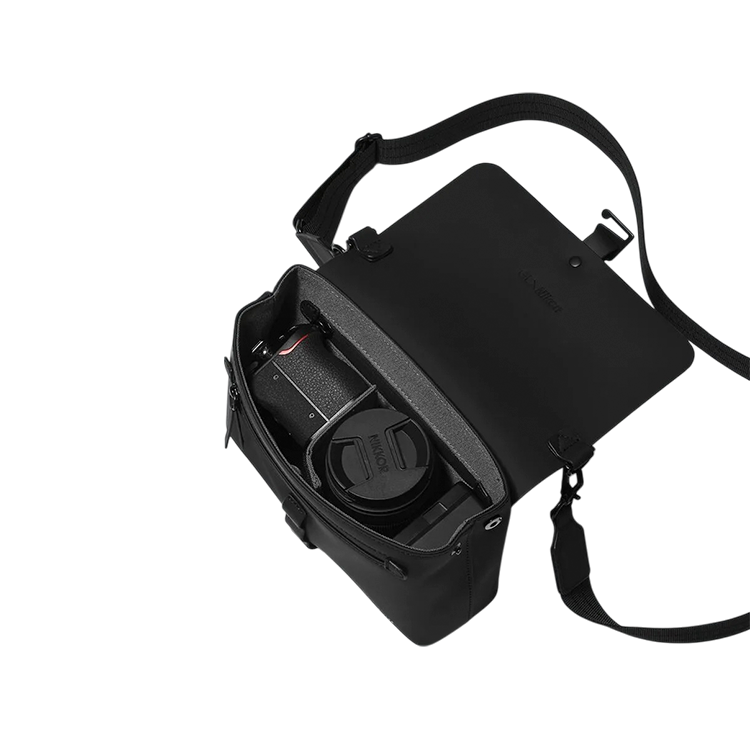 Gaston Luga x Nikon 聯名相機斜肩/側背包 Crossbody Bag