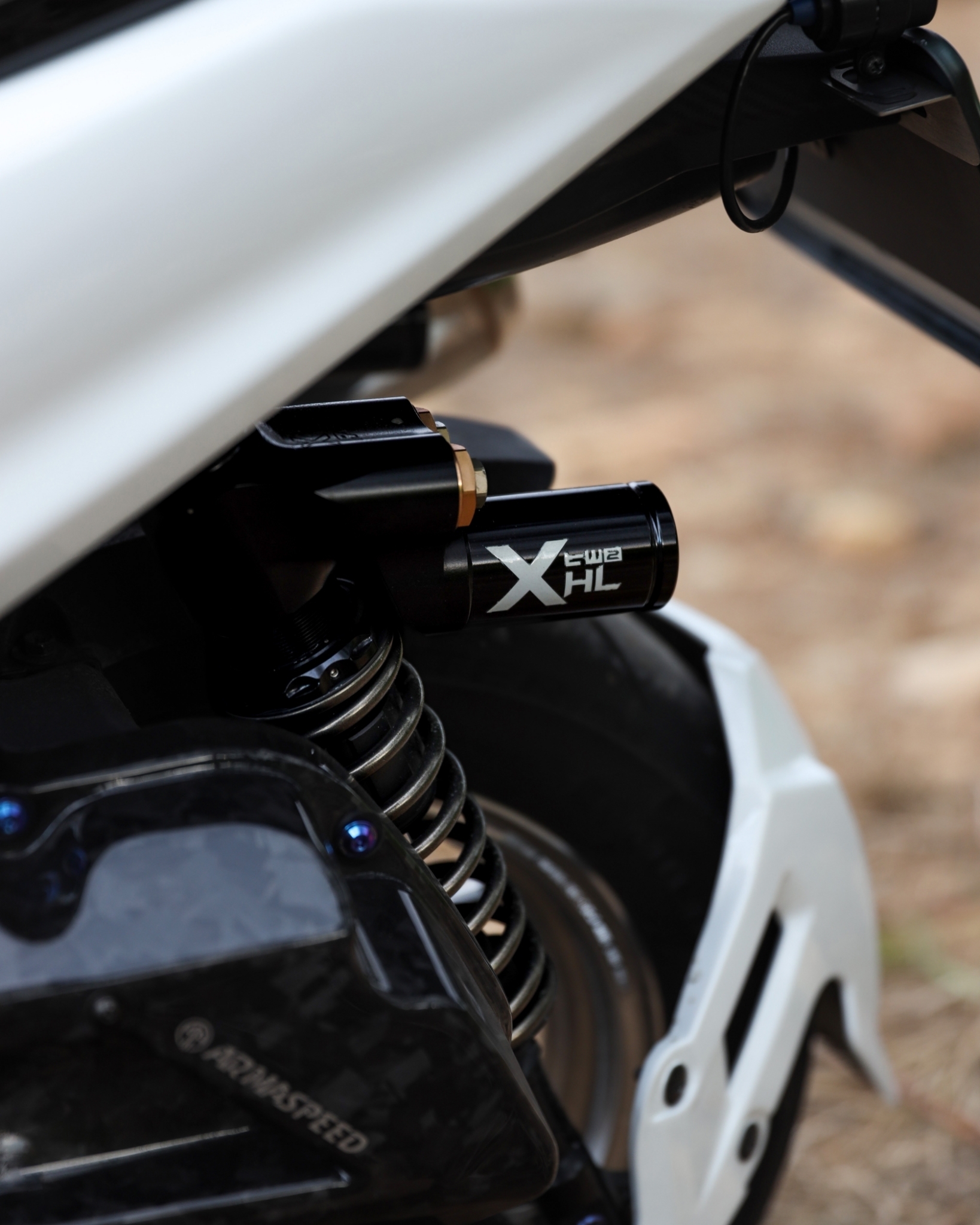 【鯊魚工廠X2後避震】