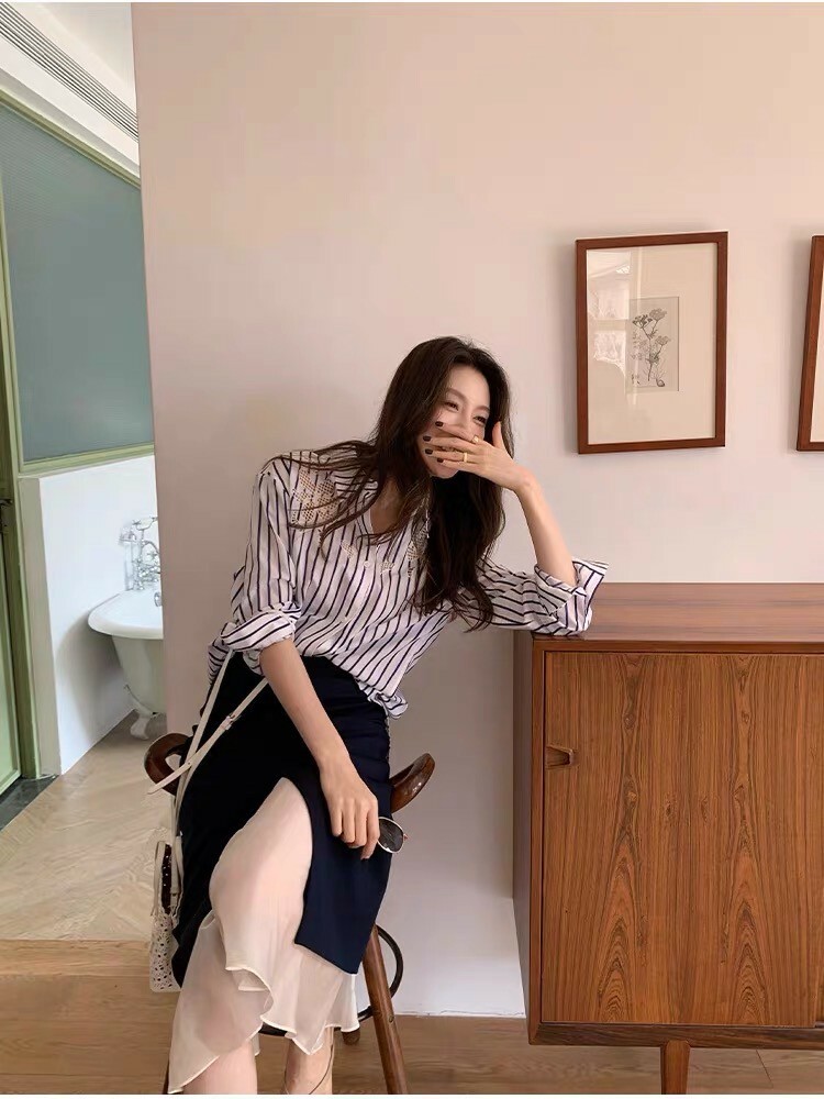 海軍藍拼接白色魚尾裙造型長裙S-XL (Elegant & Love)