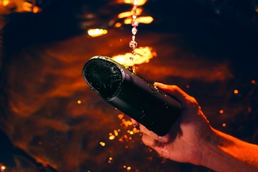 Arcwave Ion 2 電動吸啜飛機杯 黑色