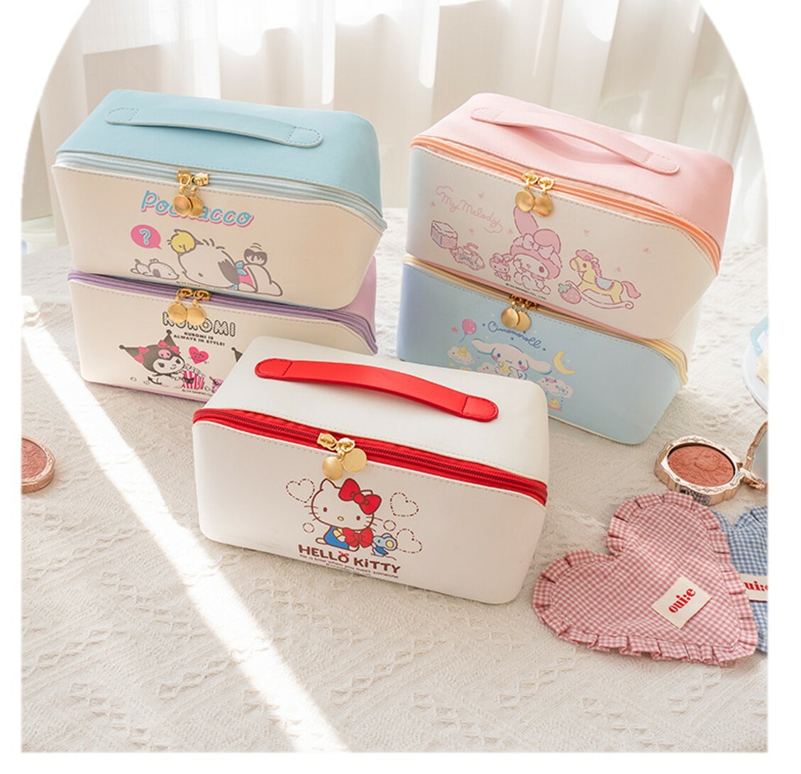 PC狗  Sanrio | 化妝品收納包