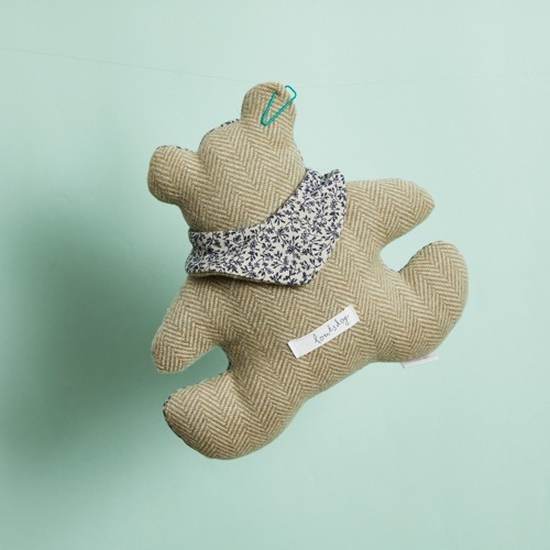 Louisdog 義大利羊毛混紡抱枕