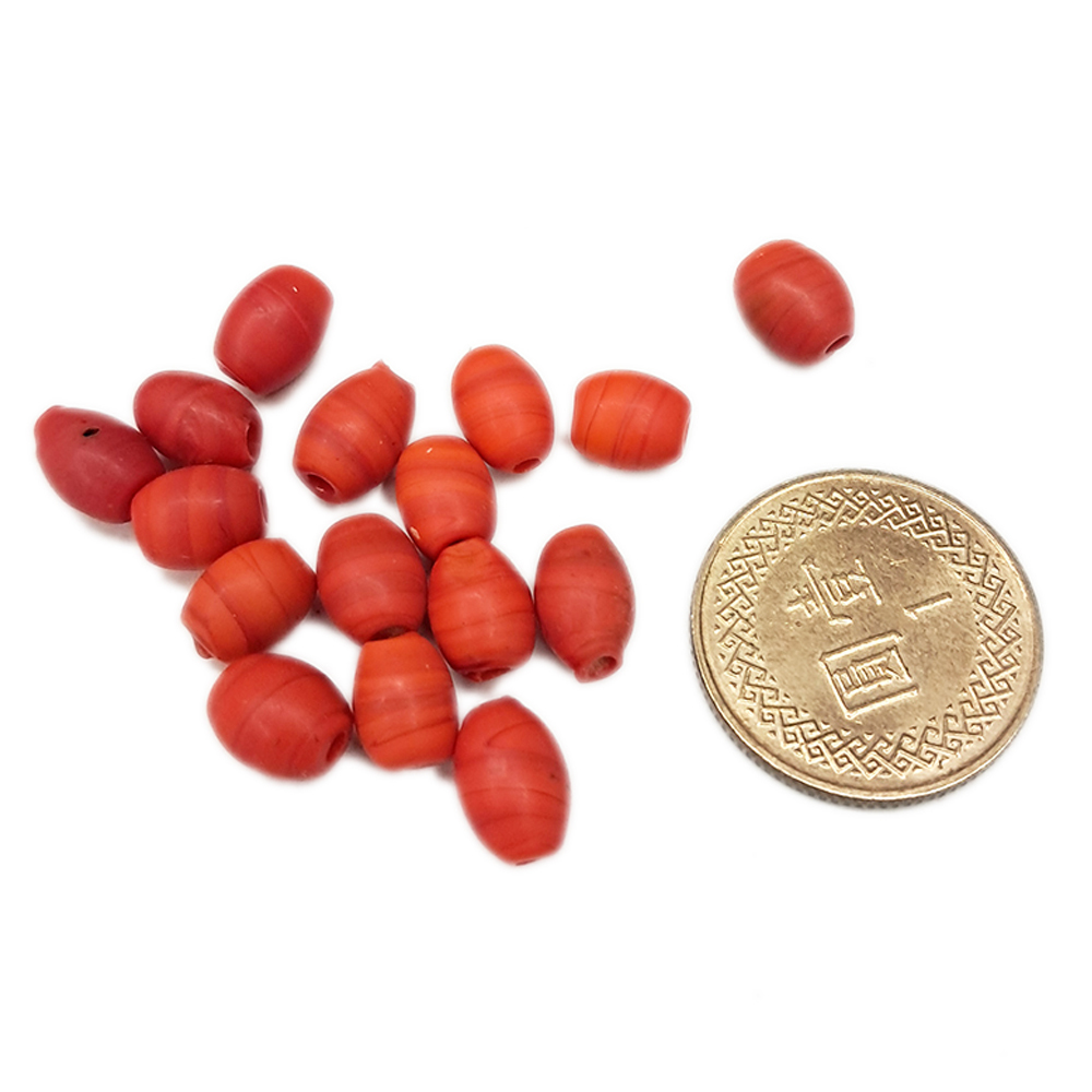 火山琉璃 米粒珠  0.4*0.7 公分3個【十方】144505