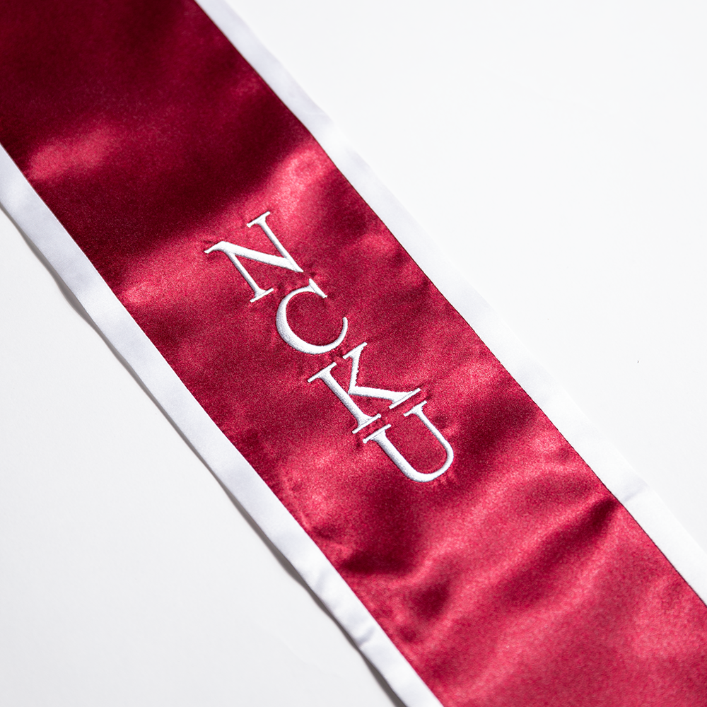 成功大學 NCKU 美式畢業領巾