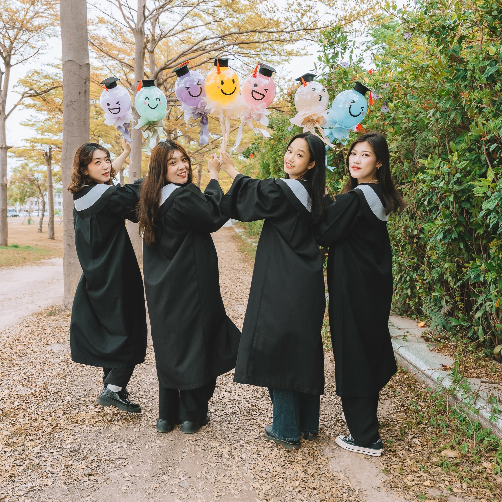 畢業單品丨10吋手持彩色畢業笑臉-7色