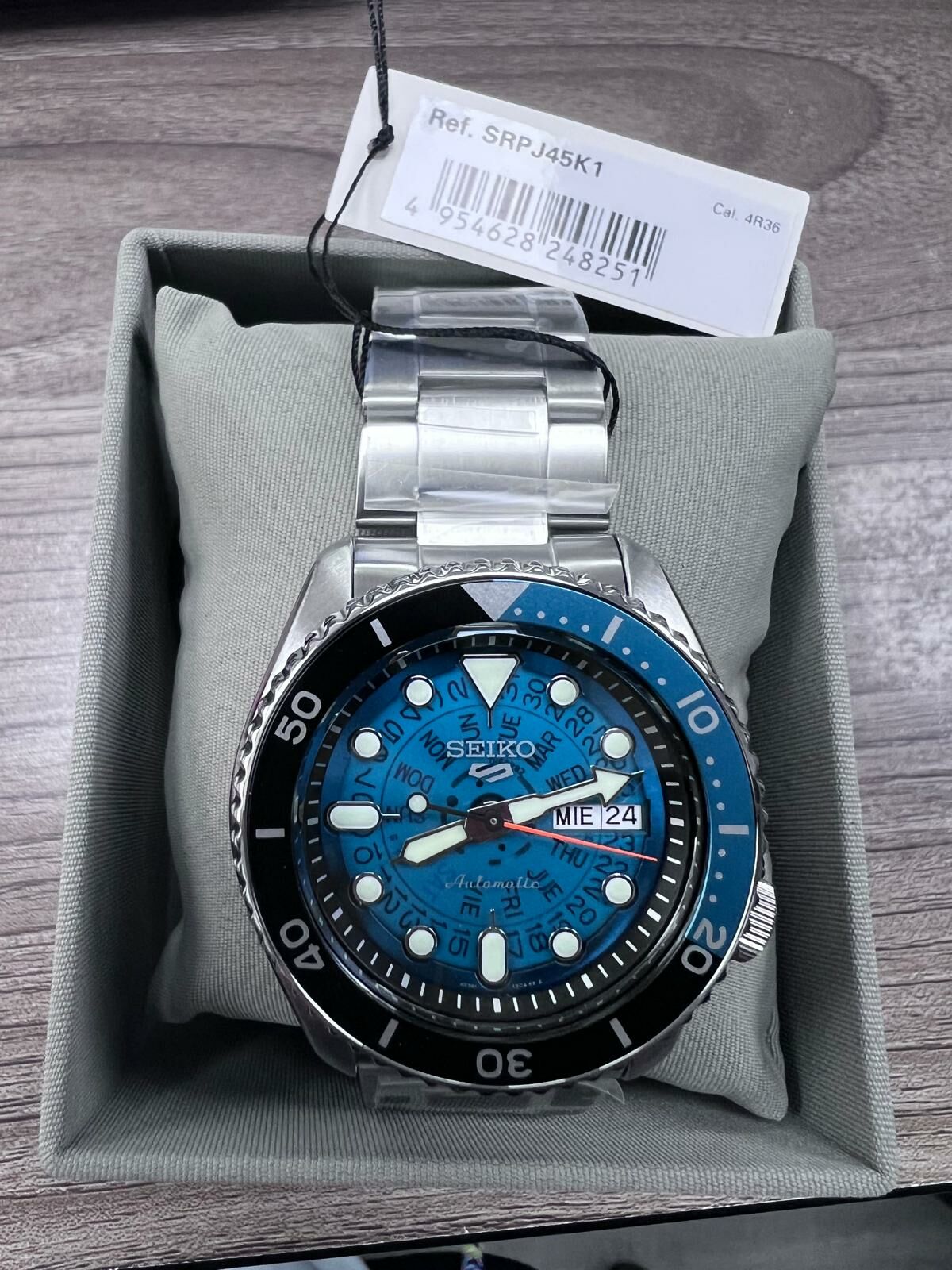 SEIKO 精工 5 Sports 黑藍圈 / 黑啡圈  男士裝不銹鋼自動手錶 SRPJ45K1 1970 Time Sonar Tribute Automatic Watch Blue
