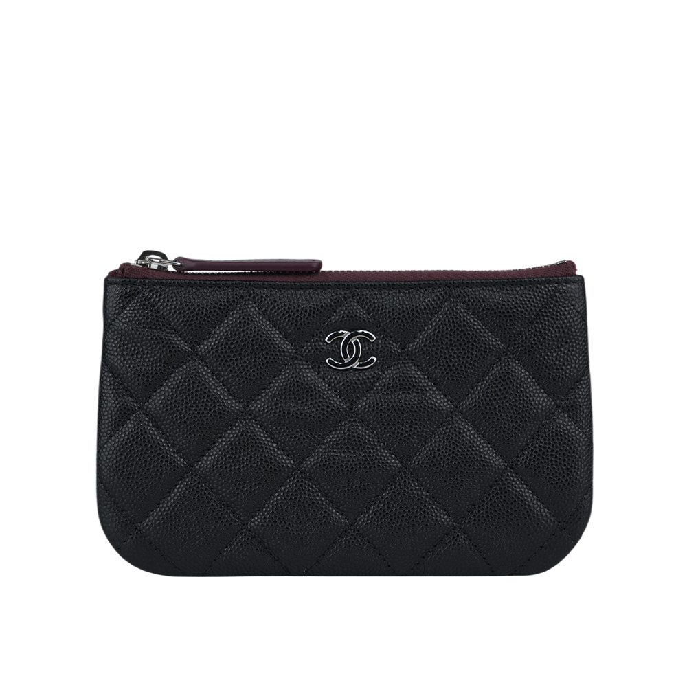 【CHANEL 】銀色Logo 荔枝皮革一字型拉鏈零錢包(黑色) AP4020 Y33351 C3906