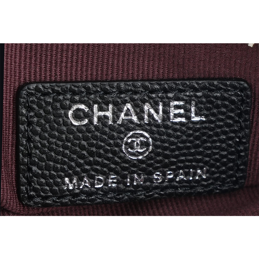 【CHANEL 】銀色Logo 荔枝皮革一字型拉鏈零錢包(黑色) AP4020 Y33351 C3906