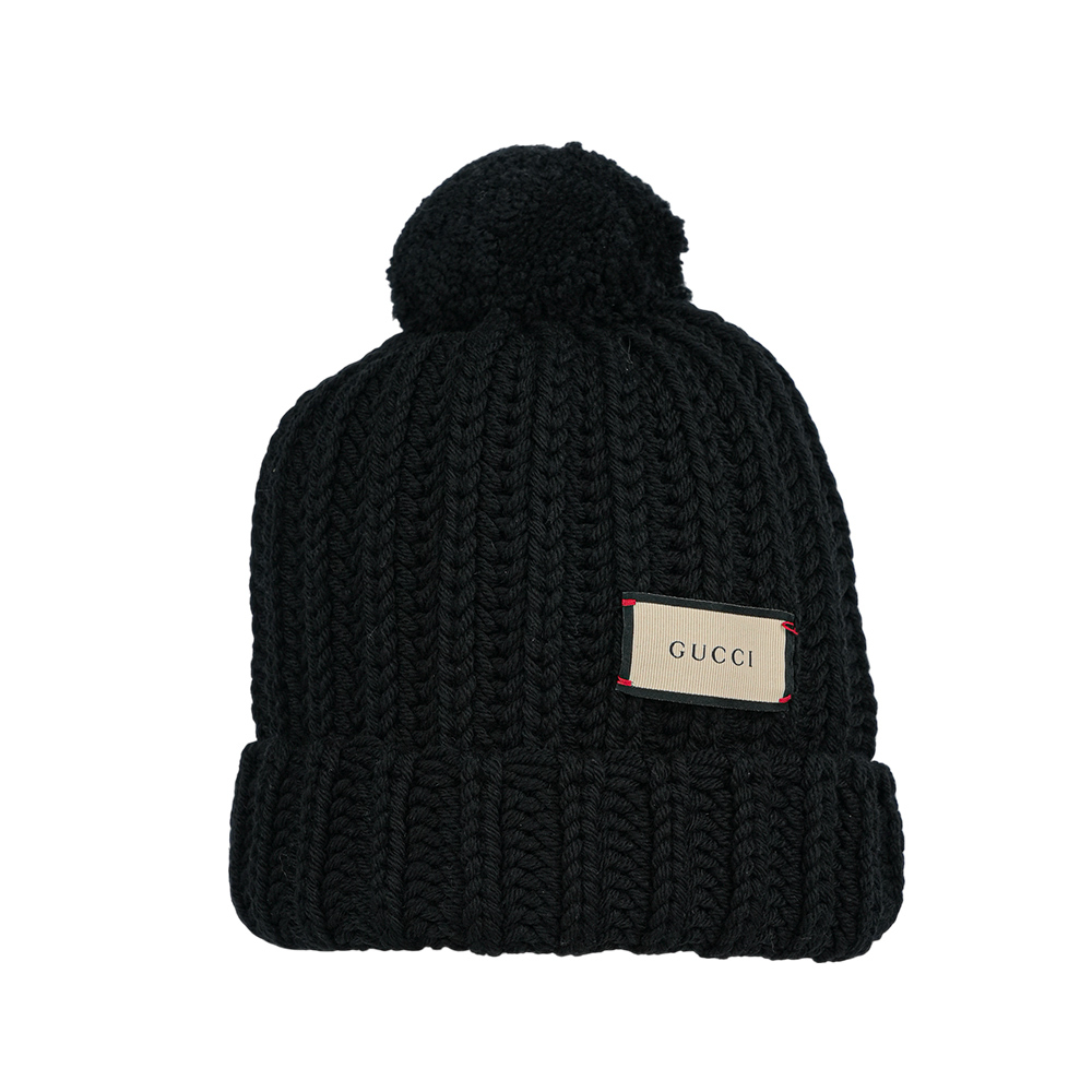【GUCCI】方形Logo 標籤毛球羊毛毛帽 M (黑色)652656 3G206 1000