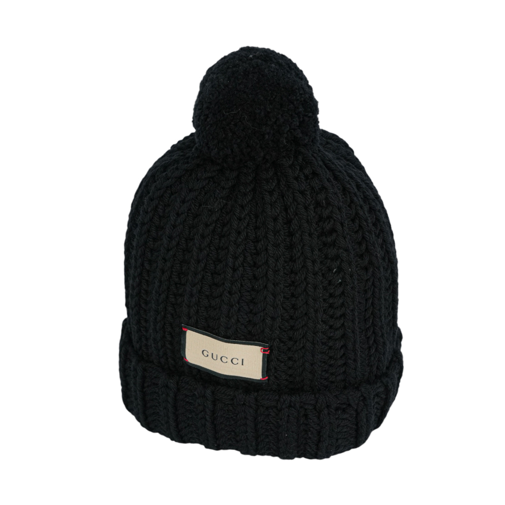 【GUCCI】方形Logo 標籤毛球羊毛毛帽 M (黑色)652656 3G206 1000