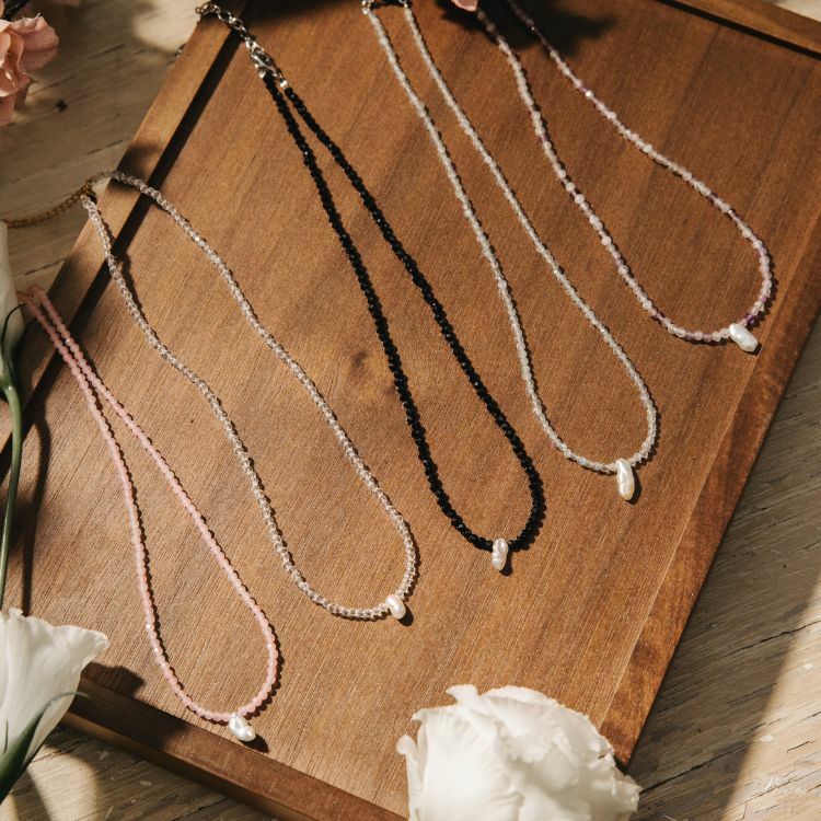 桃花良緣 智慧靈感 勇氣決心 鎮靜思緒 保護穩定 春日桃花茶會 巴洛克珍珠 短頸鍊 水晶天然石 獨家手工設計款