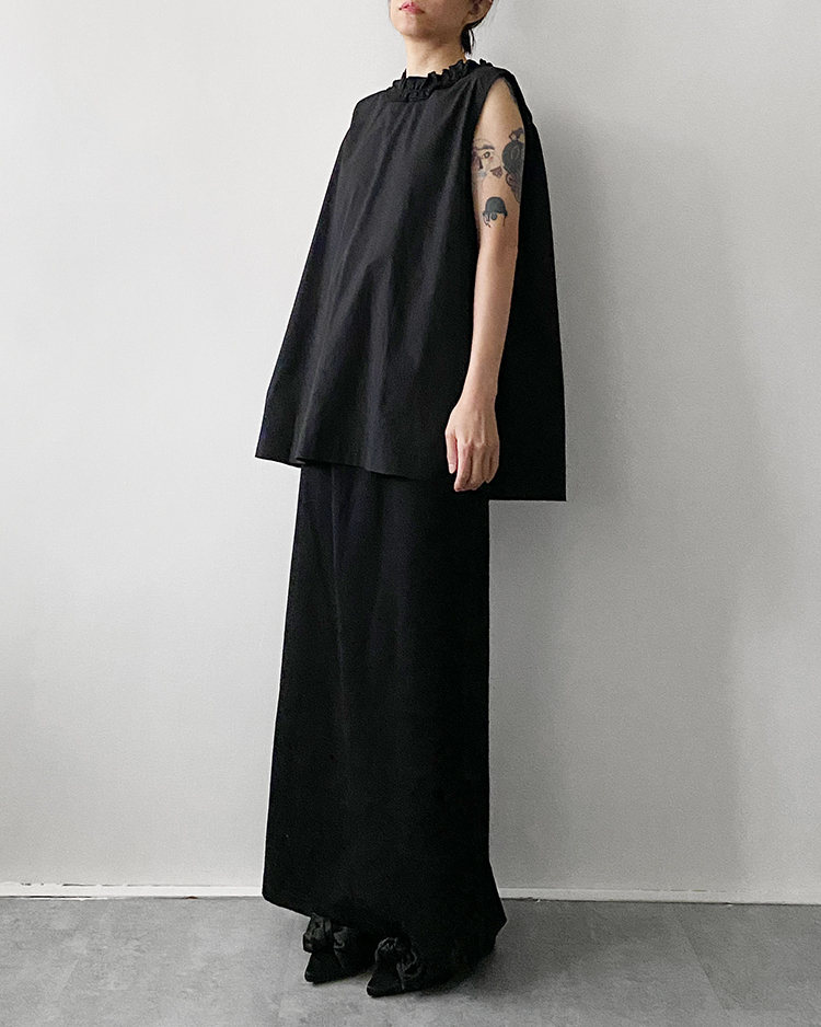 MFT-2686 花邊V領背心