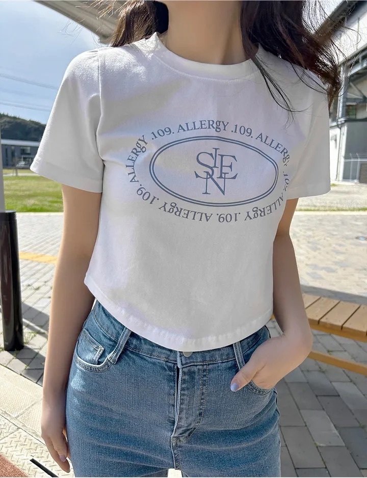 【優惠預訂】韓國橢圓形印花弧形下擺短袖TEE（3色）