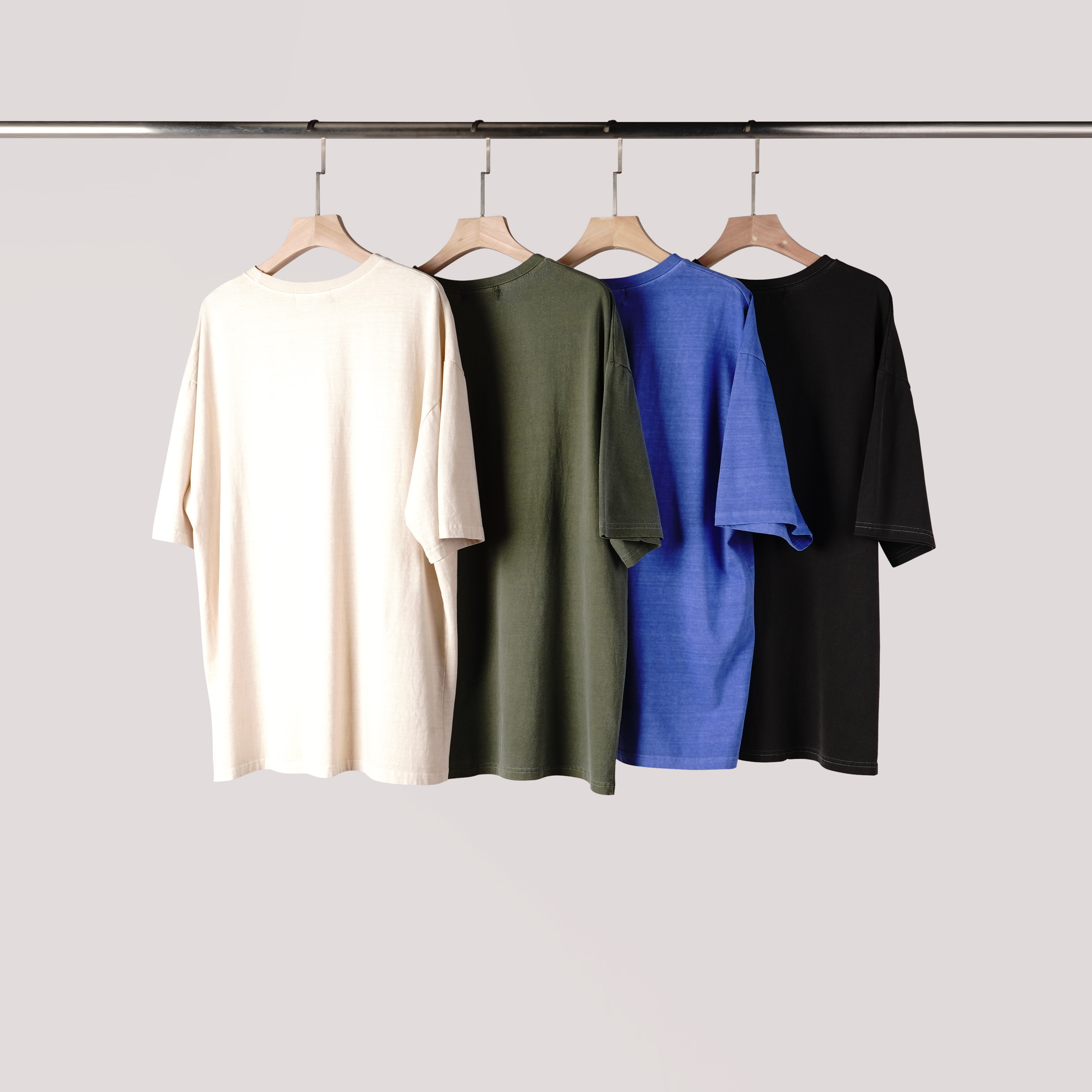 小熊軟糖英字T | 4色