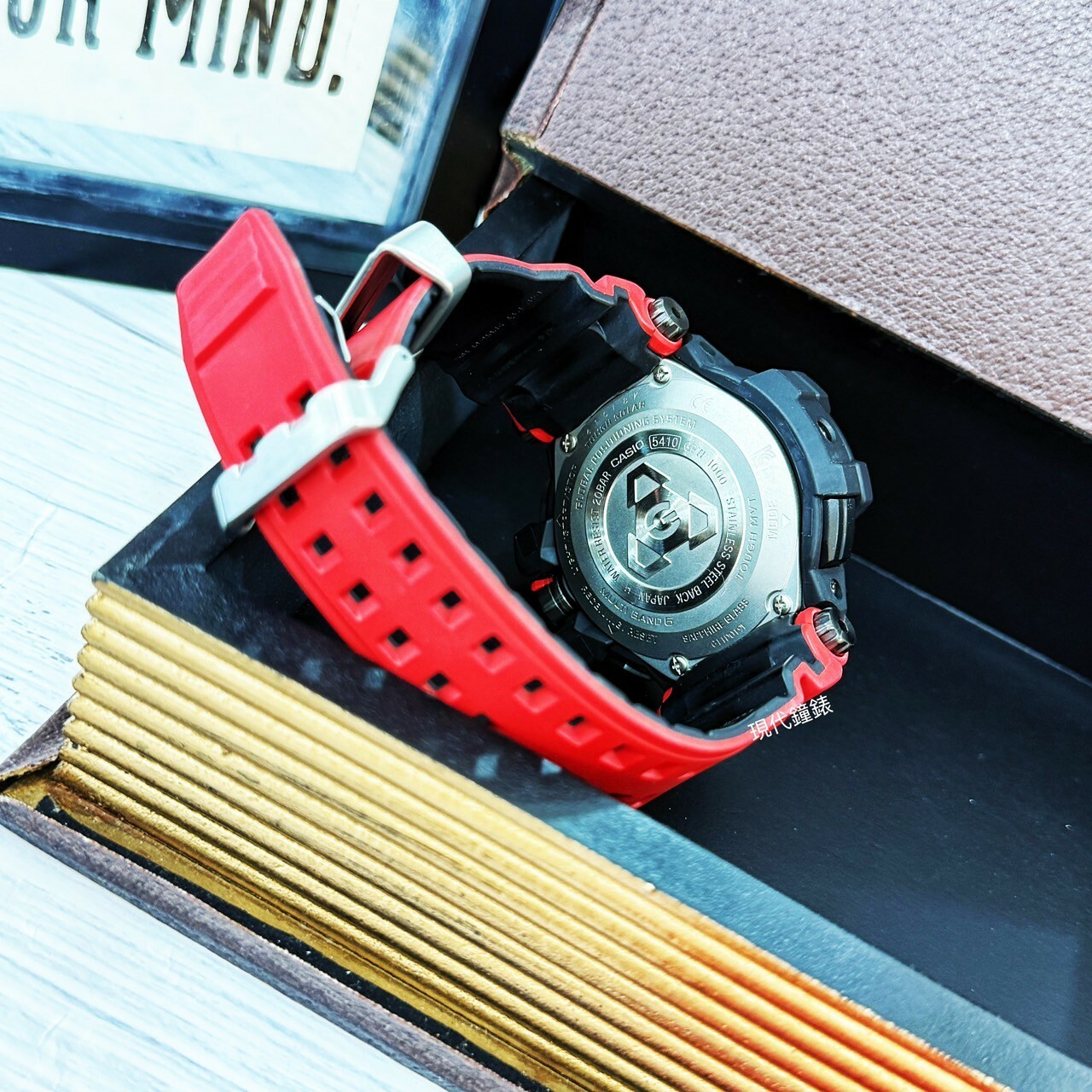 【G-SHOCK】太陽能電波飛行錶 GPW-1000RD-4A 56mm 現代鐘錶