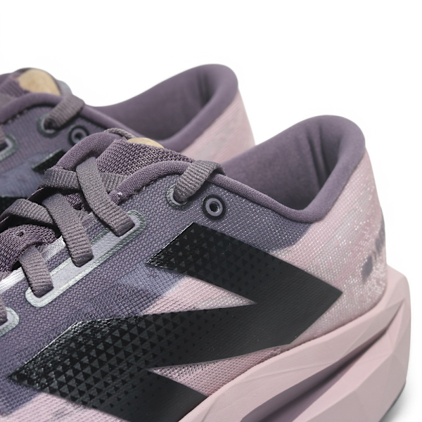 NEW BALANCE 慢跑鞋 FUELCELL REBEL 藕粉紫 輕量 競速跑鞋 女 WFCXCS4