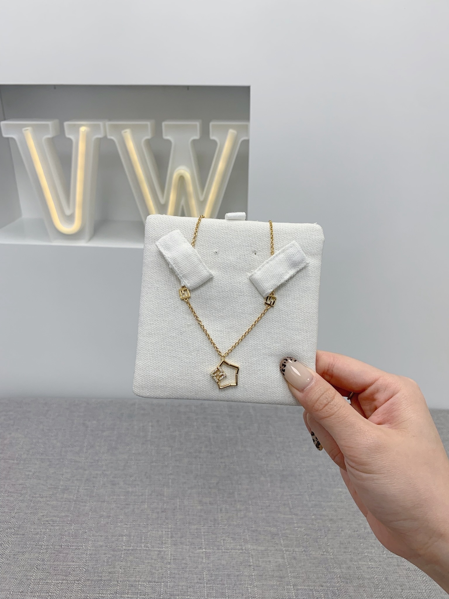 Sale Fendi Star Necklace