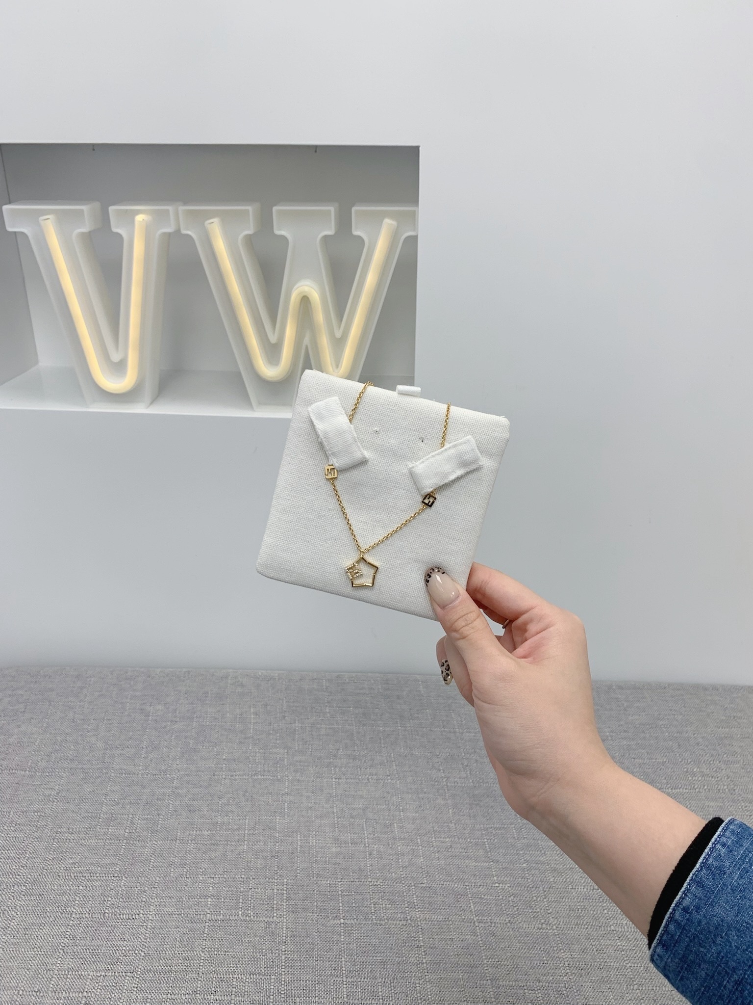 Sale Fendi Star Necklace