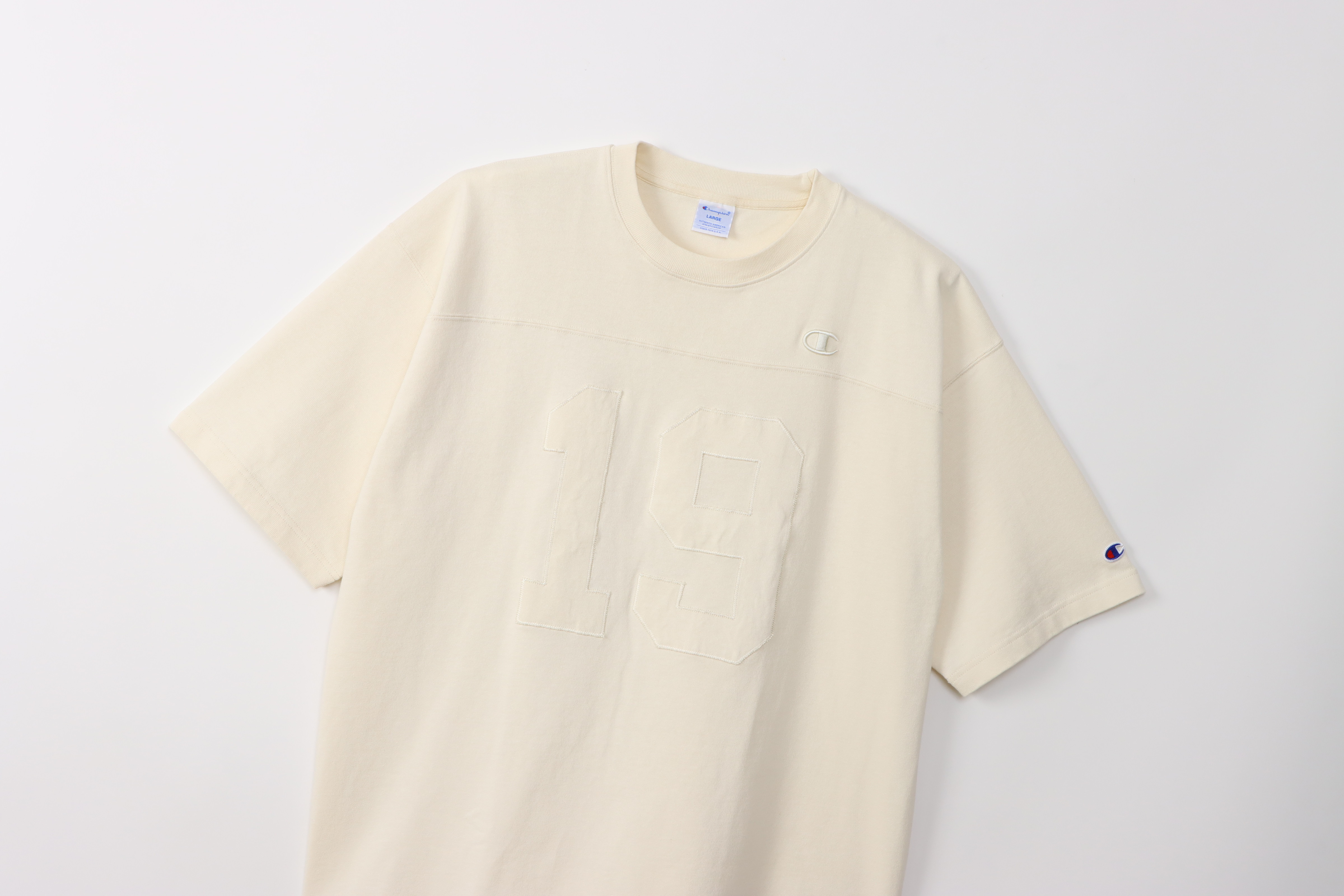 男款-AS厚磅 拼接 刺繡 寬版短袖 T恤-象牙（C3-B317-033）