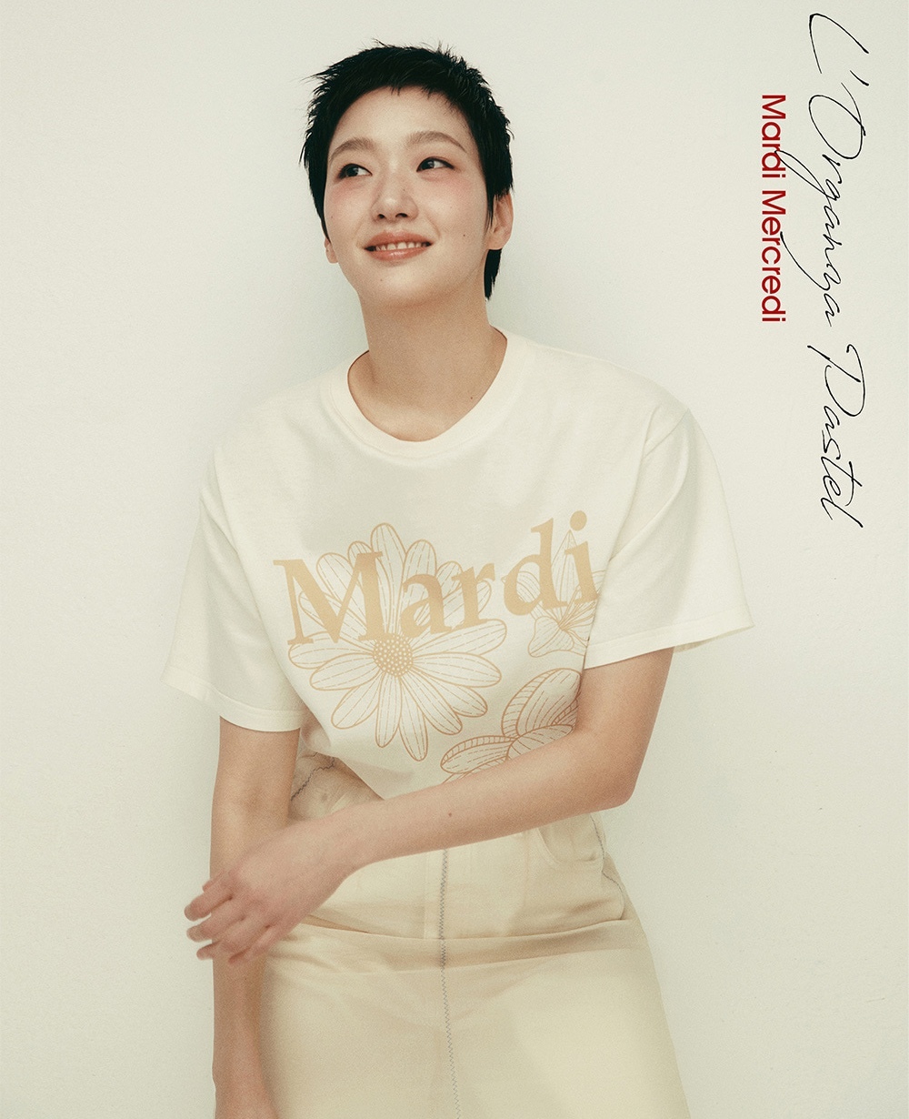 【現貨】｜只有一件｜【MARDI🌼】TSHIRT TRIPLE FLOWER_CREAM PEANUT
