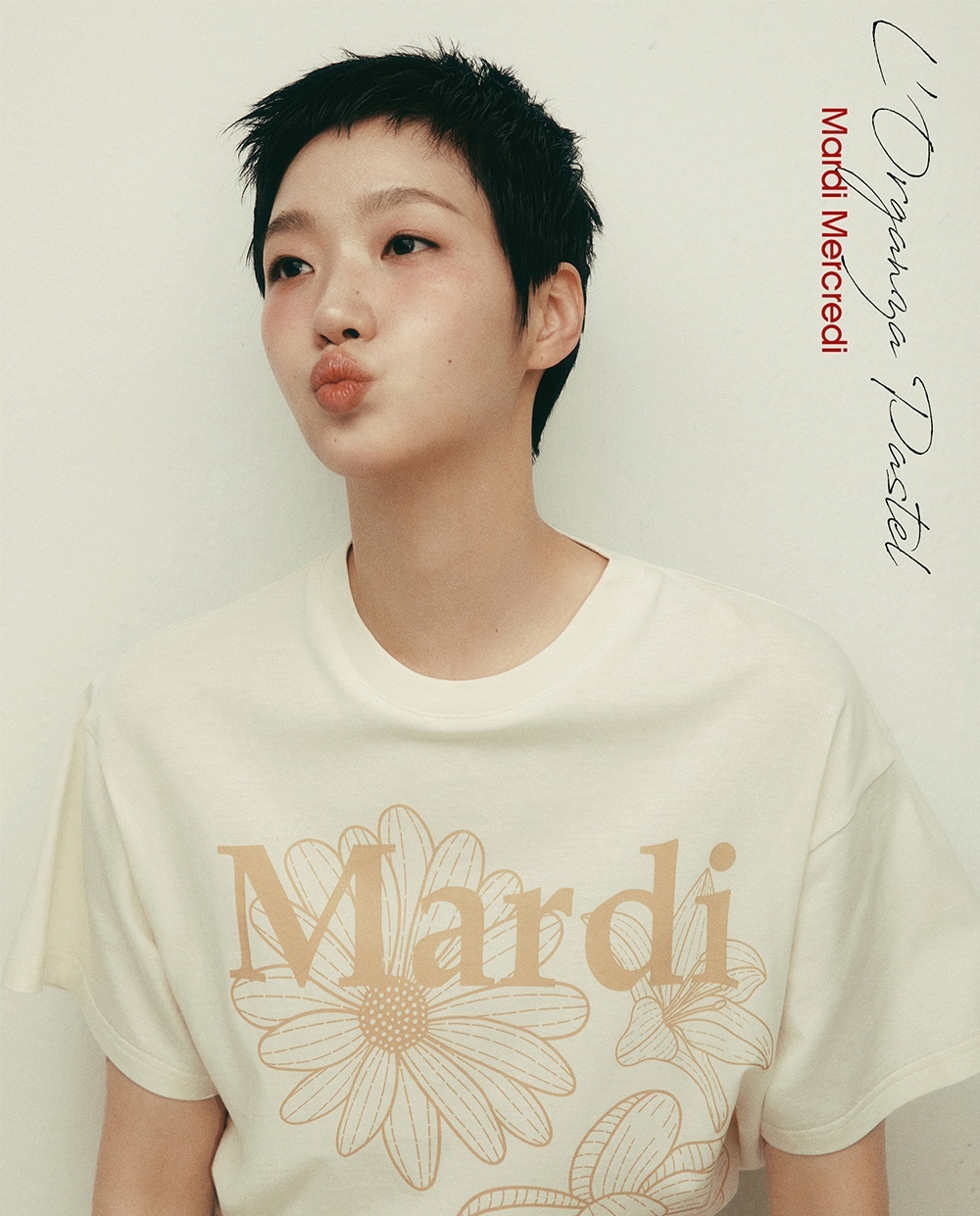 【現貨】｜只有一件｜【MARDI🌼】TSHIRT TRIPLE FLOWER_CREAM PEANUT