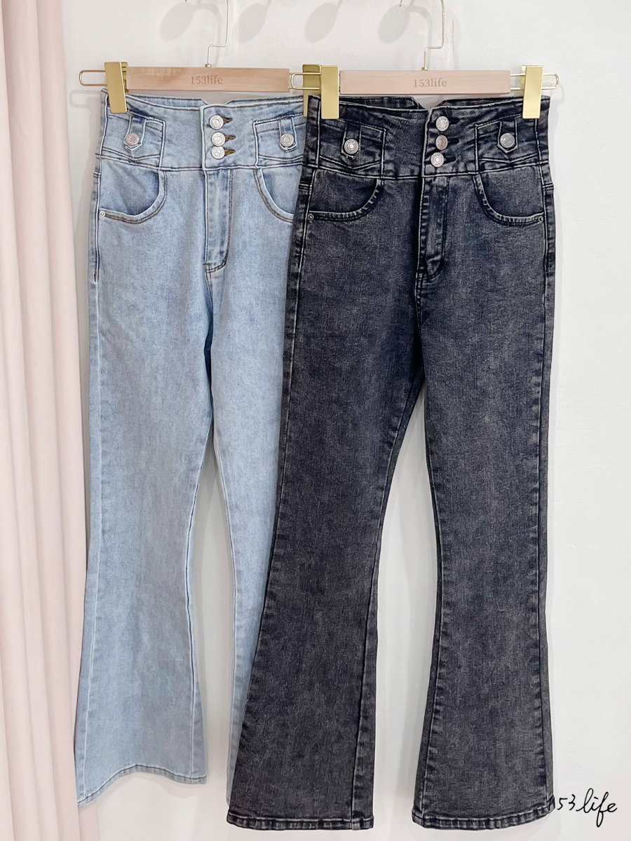 淺藍三釦後開衩喇叭褲(S-L)