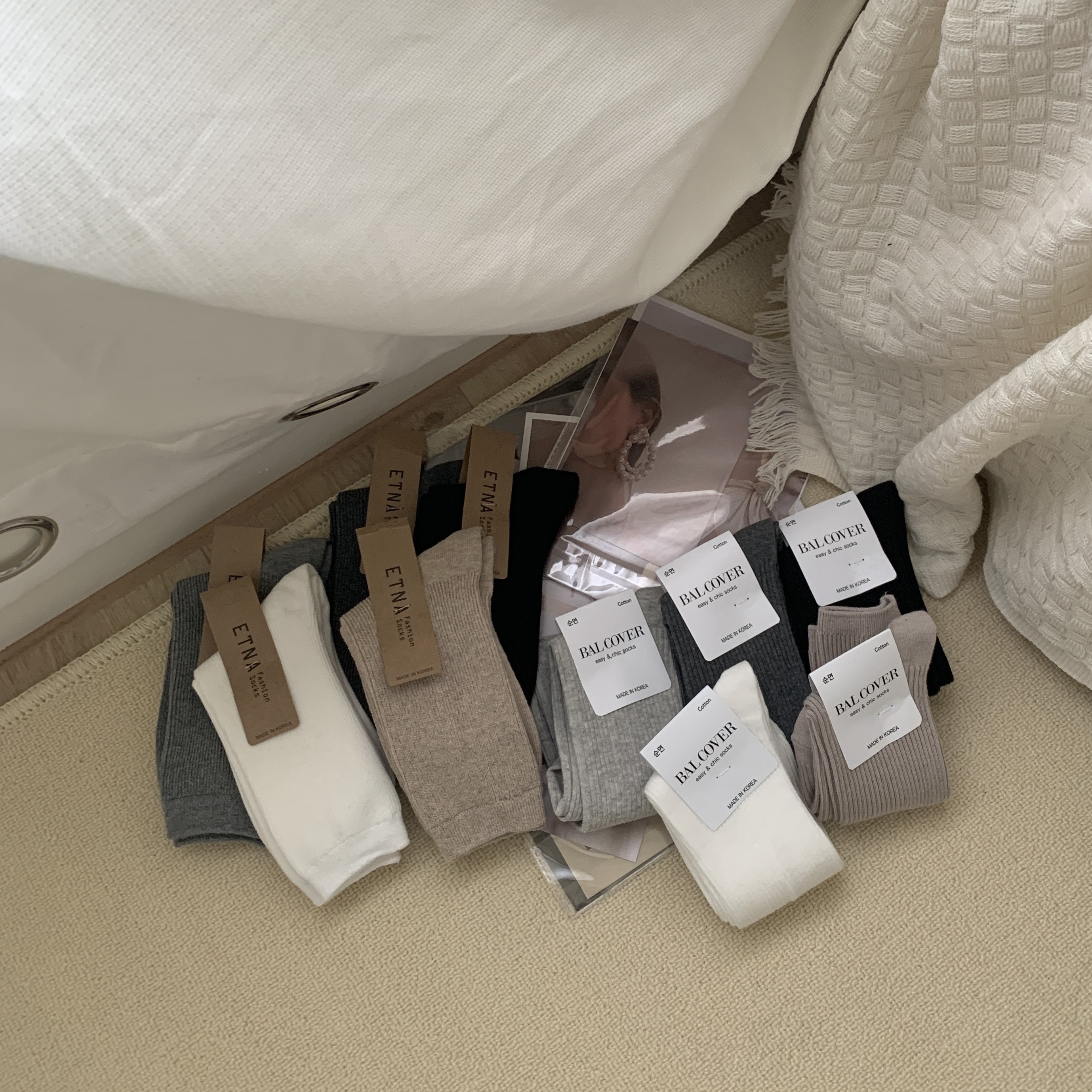 正韓—粗坑紋小腿襪