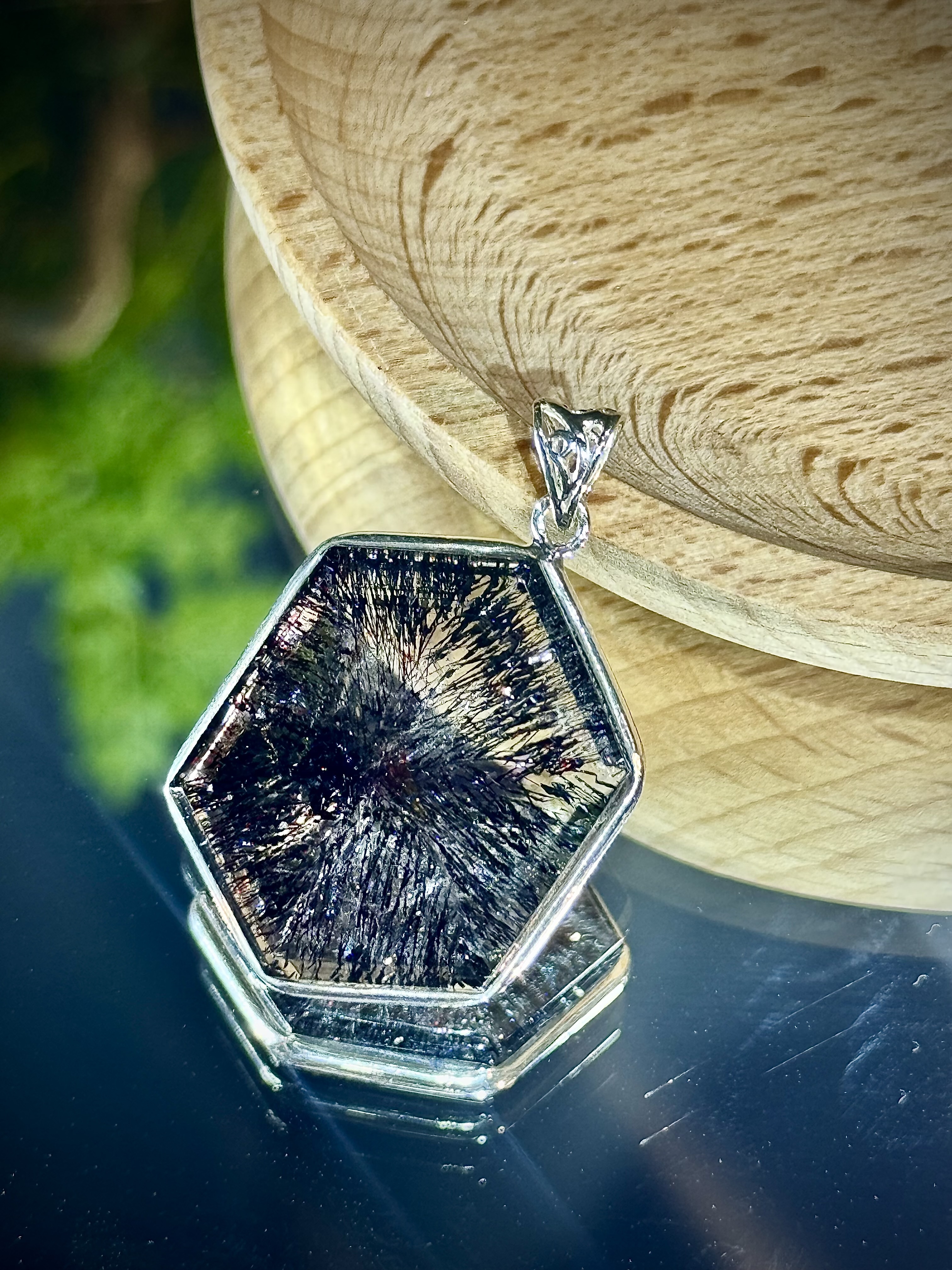 頂級黑超七吊墜 6001