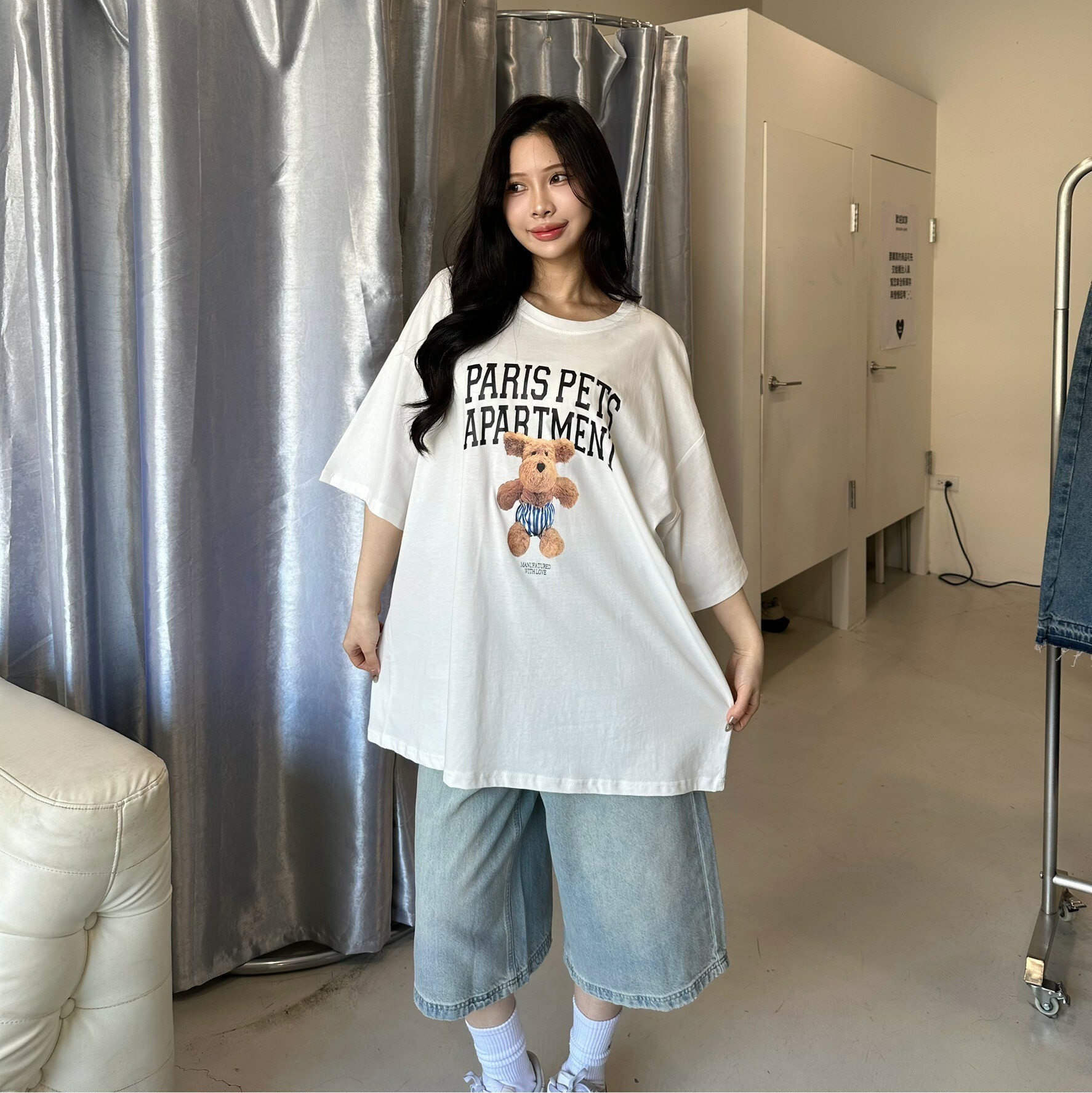 居家玩偶字母大tee