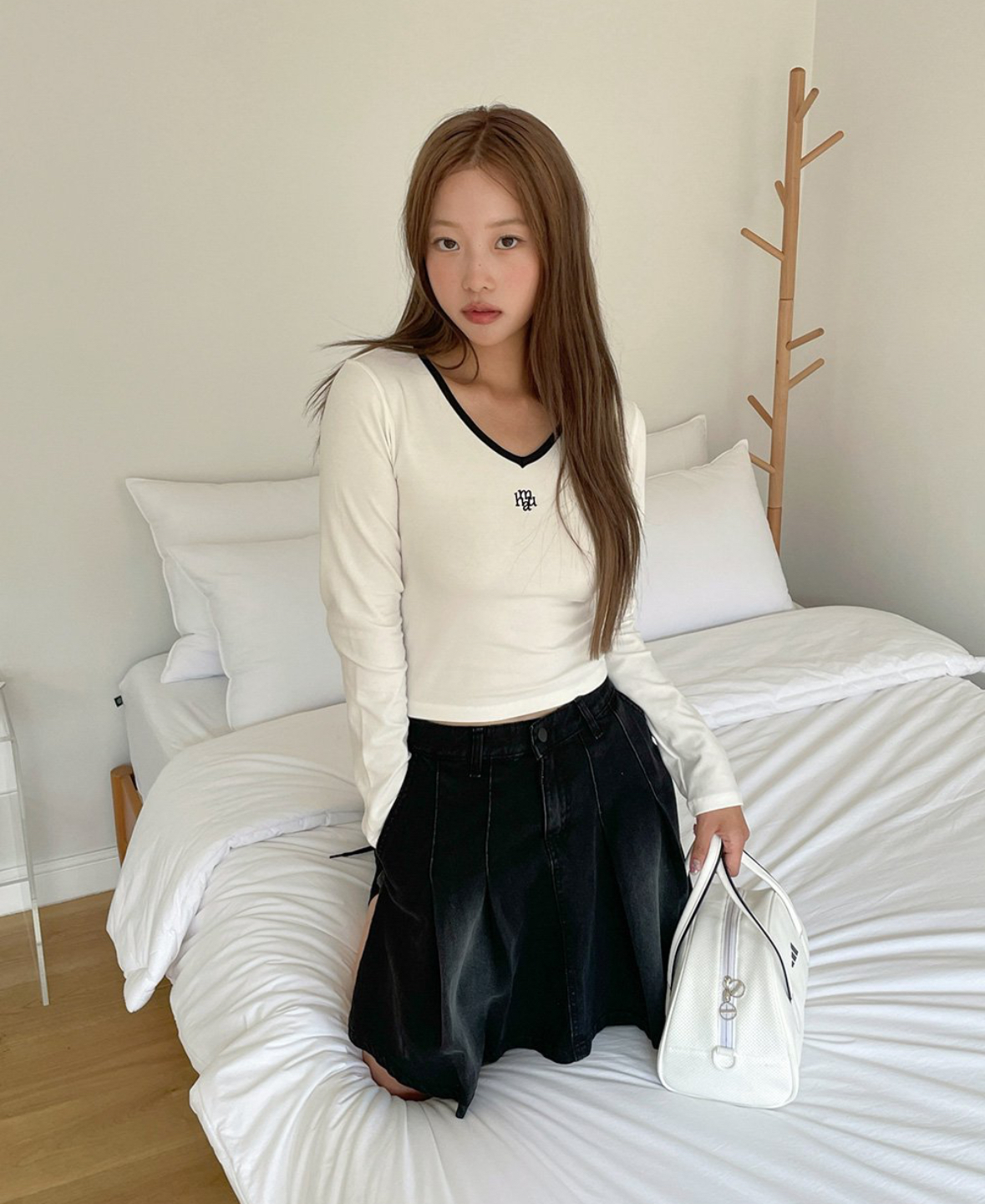 韓國連線🇰🇷 MuahMuah V領針織撞色薄長袖 針織 薄長袖 3色/預購