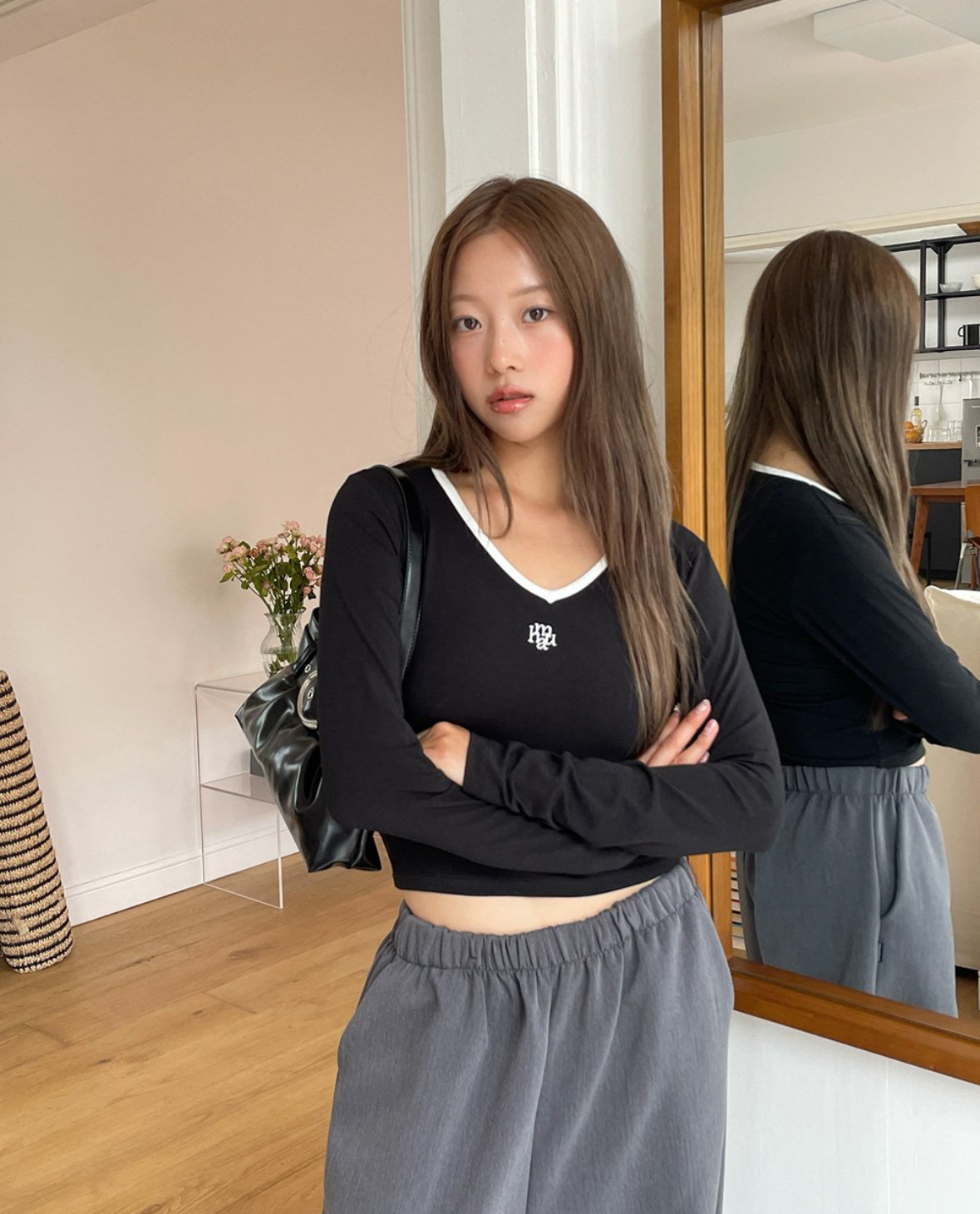 韓國連線🇰🇷 MuahMuah V領針織撞色薄長袖 針織 薄長袖 3色/預購