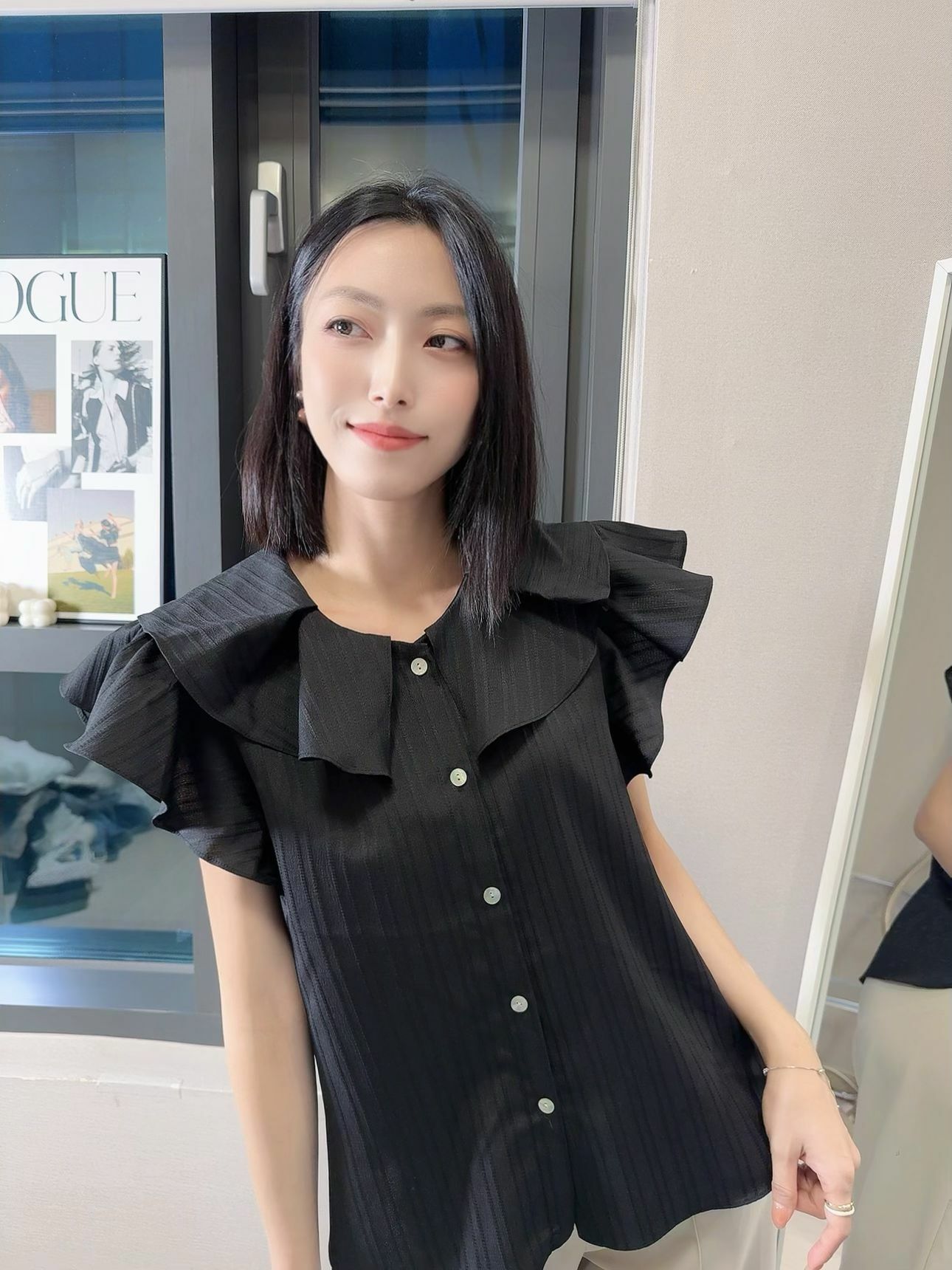 TOP#7056 🤍不重疊波浪上衣