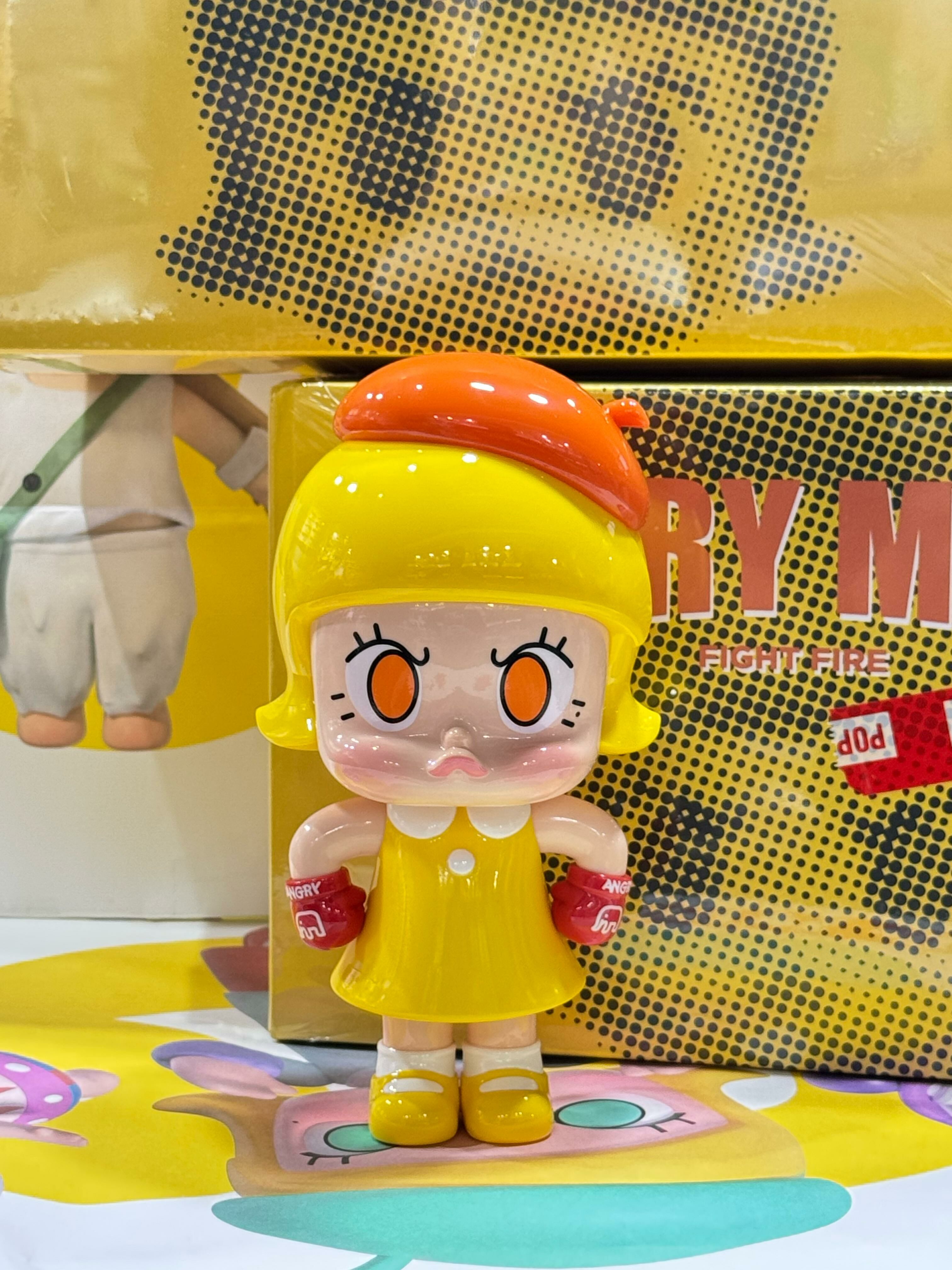 Angry Molly Fight Fire Round 1 (16cm)