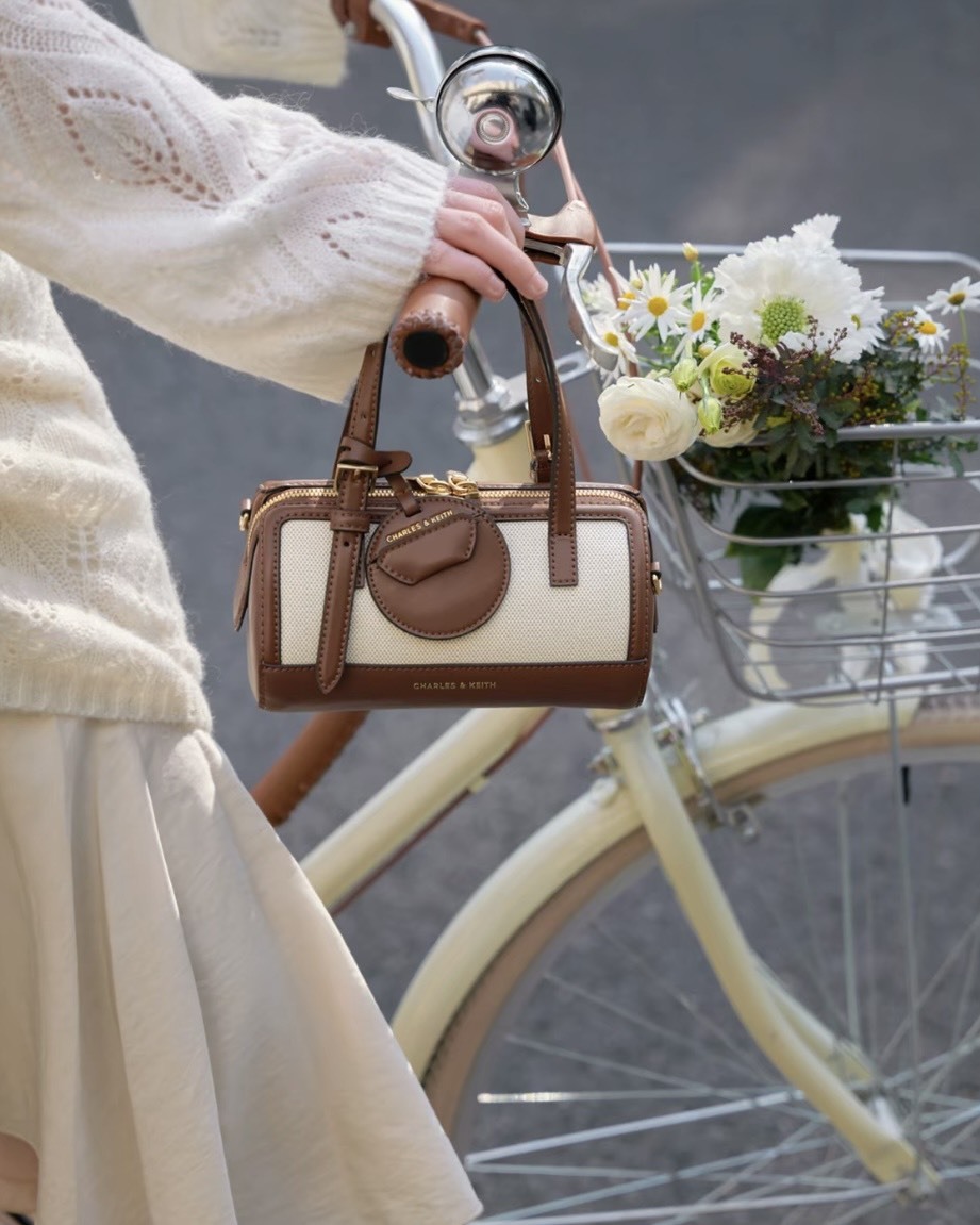 <快速出貨> Charles&Keith 小CK  Enola 波士頓包 保齡球包 三色