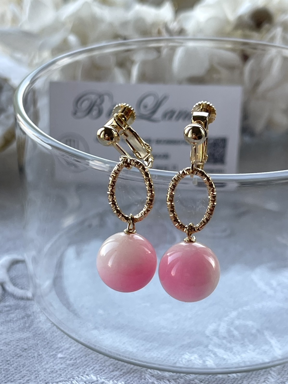 [Big Land] 粉櫻玉石耳環 | 1.2cm 耳夾 | NO.374