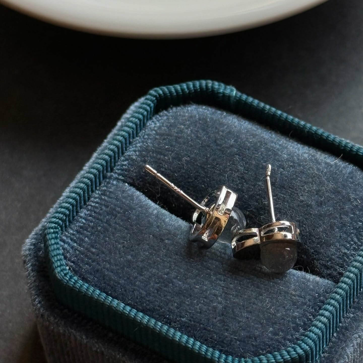 [原石] 拉長石 925銀耳環