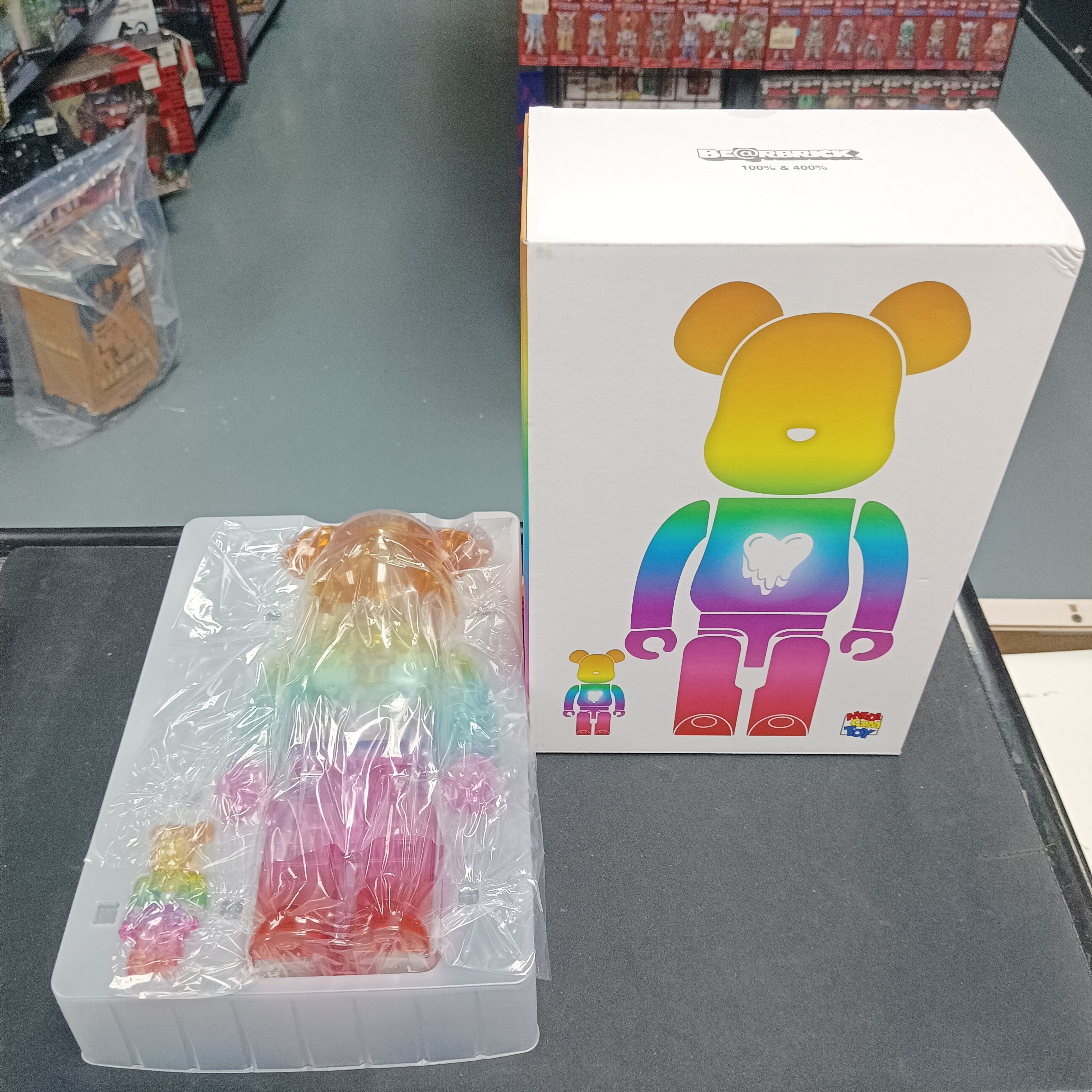 寄賣-Emotionally Unavailable Gradient 100％ & 400