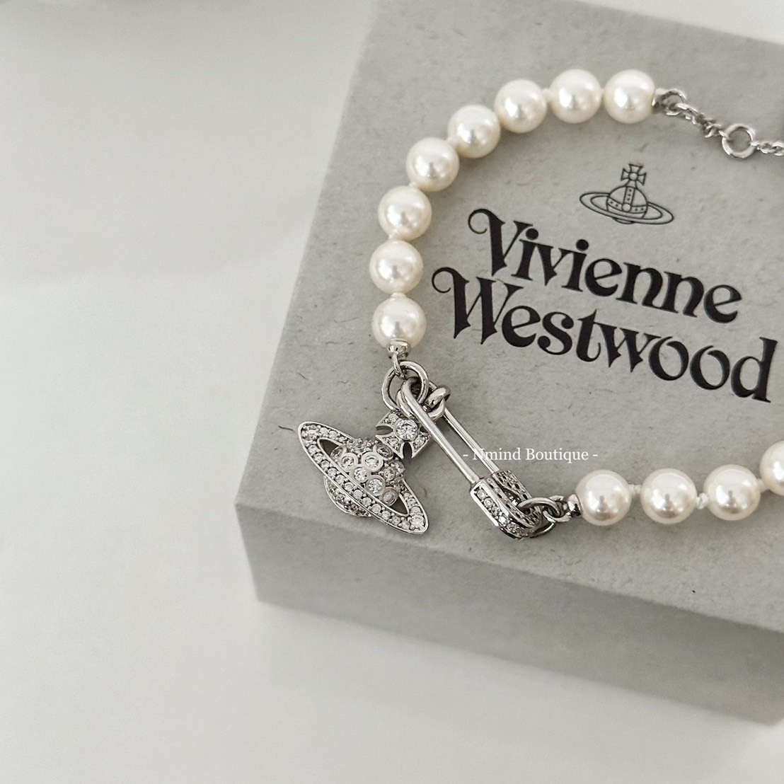 <快速出貨> Vivienne Westwood Lucrece Pearl Bracelet 別針星球珍珠手鍊