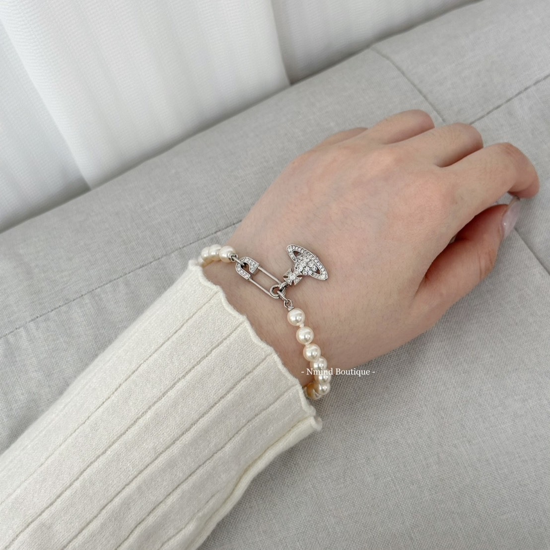 <快速出貨> Vivienne Westwood Lucrece Pearl Bracelet 別針星球珍珠手鍊