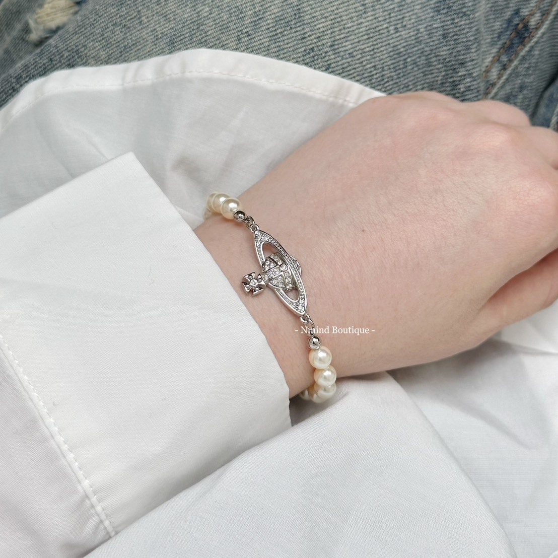 <快速出貨> Vivienne Westwood 滿鑽星球珍珠手鍊 銀